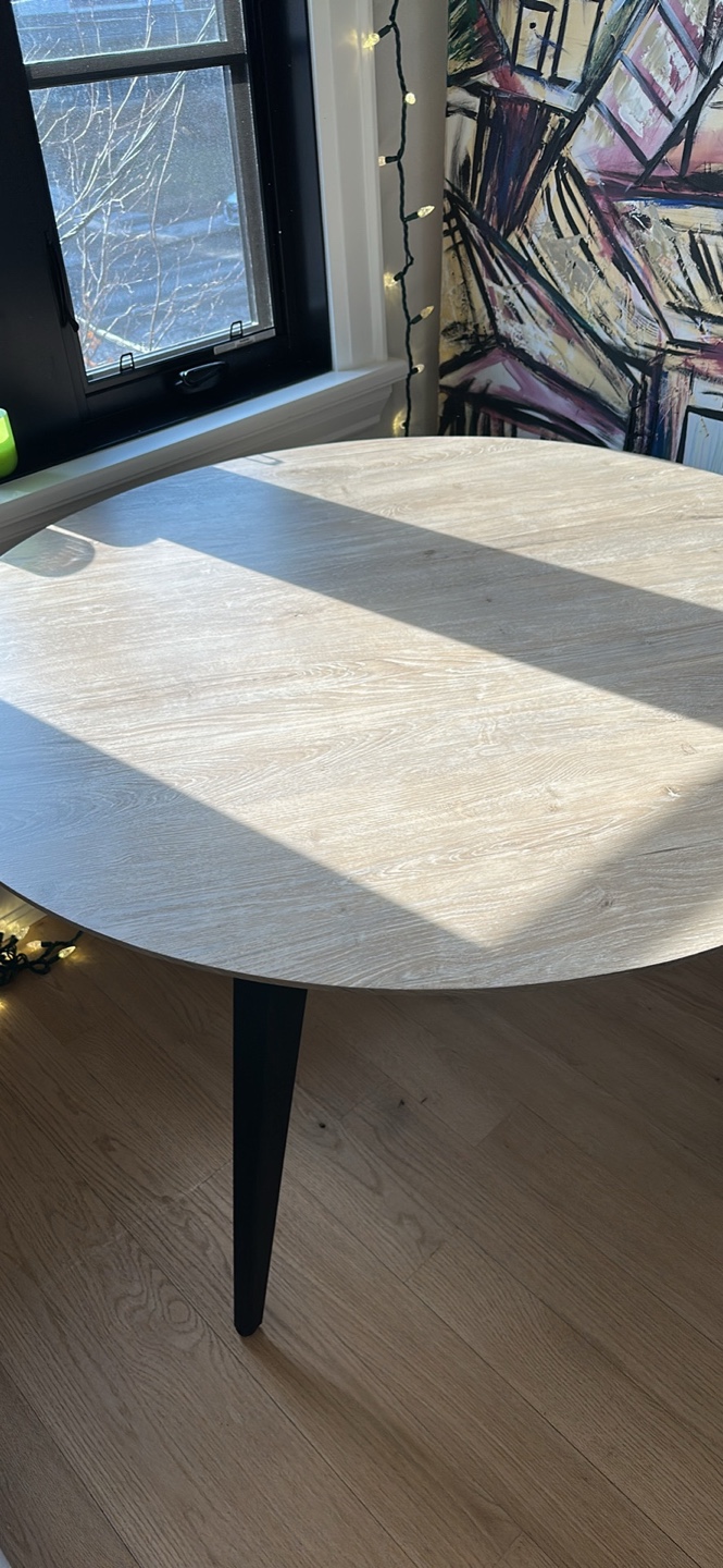 Round Dining Table with Black Legs - photo 2
