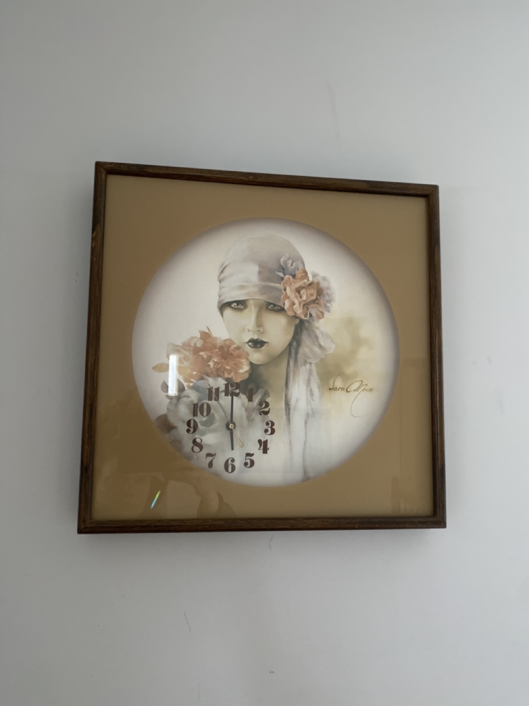 Vintage Framed Wall Clock Featuring Art Deco Woman