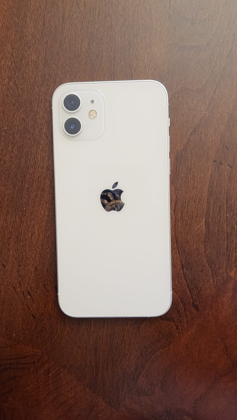 iPhone 12 White - photo 2