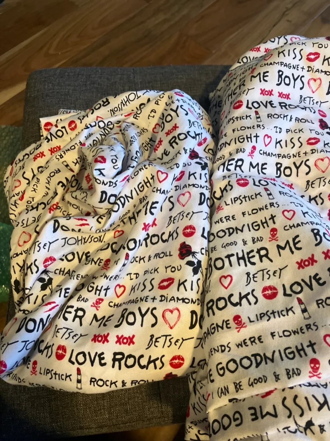 #freecycle Betsey Johnson Rock & Roll single sheet set image indicator(2)