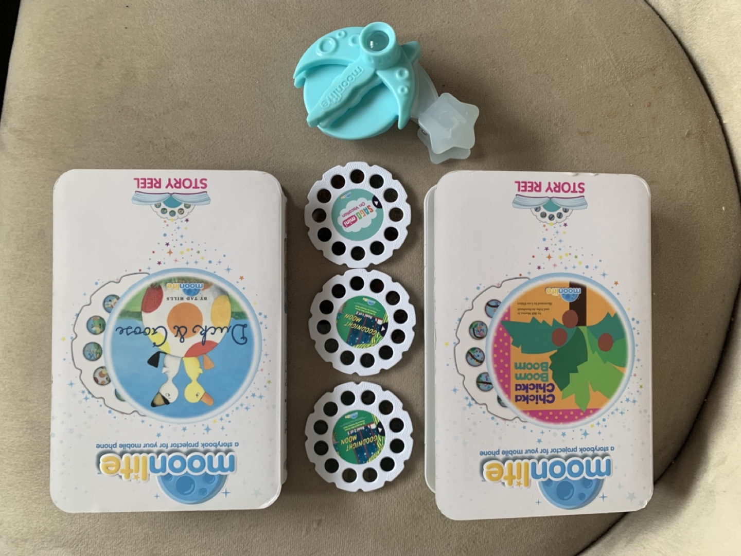 Moonlite Story Reel Projector