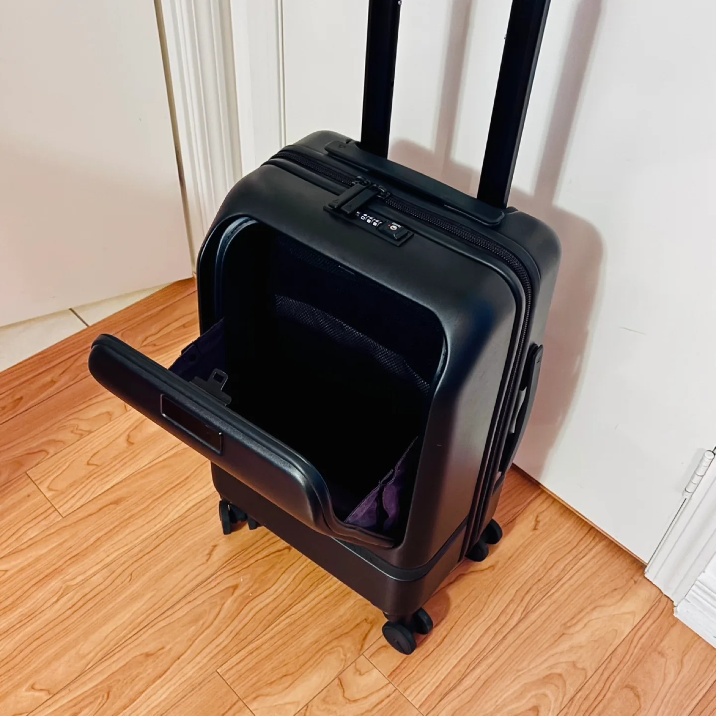 $1000+ NOMATIC Carry-On Pro Suitcase / Luggage / Bag image indicator(3)