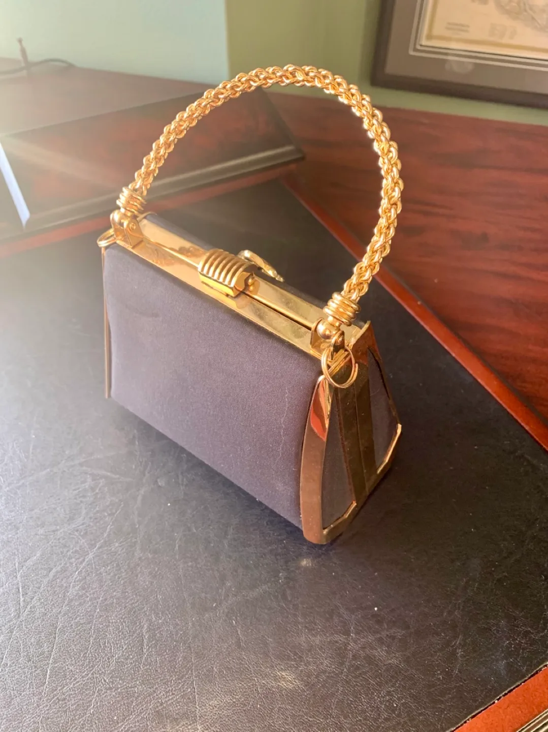 Adorable Black Evening Bag with Gold Chain Handle image indicator(3)