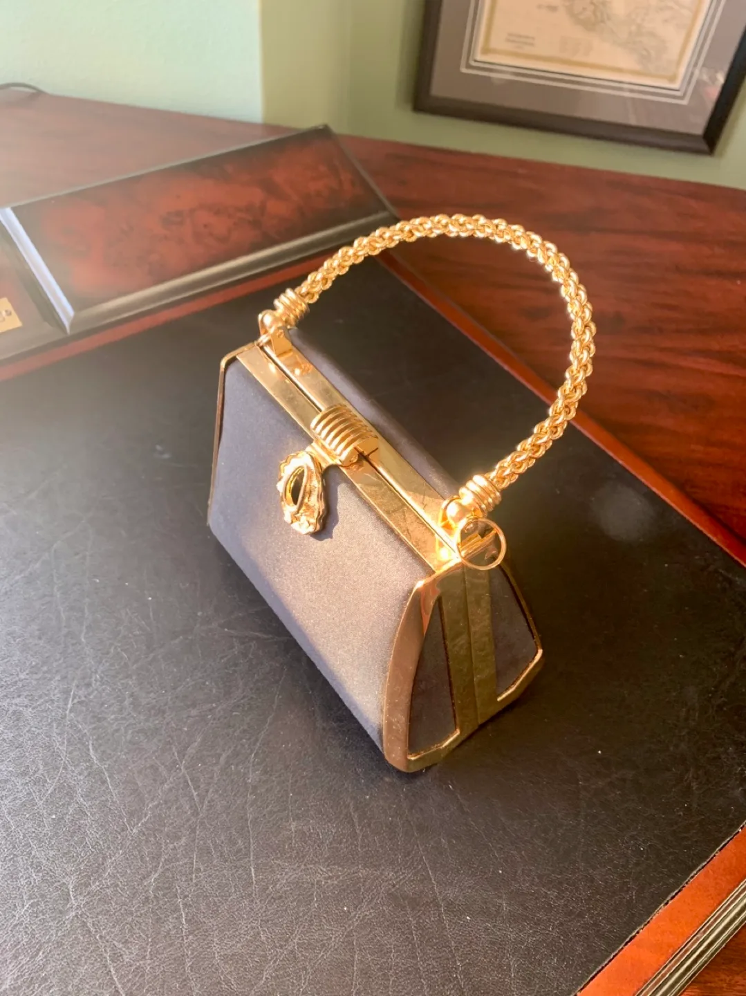 Adorable Black Evening Bag with Gold Chain Handle image indicator(2)