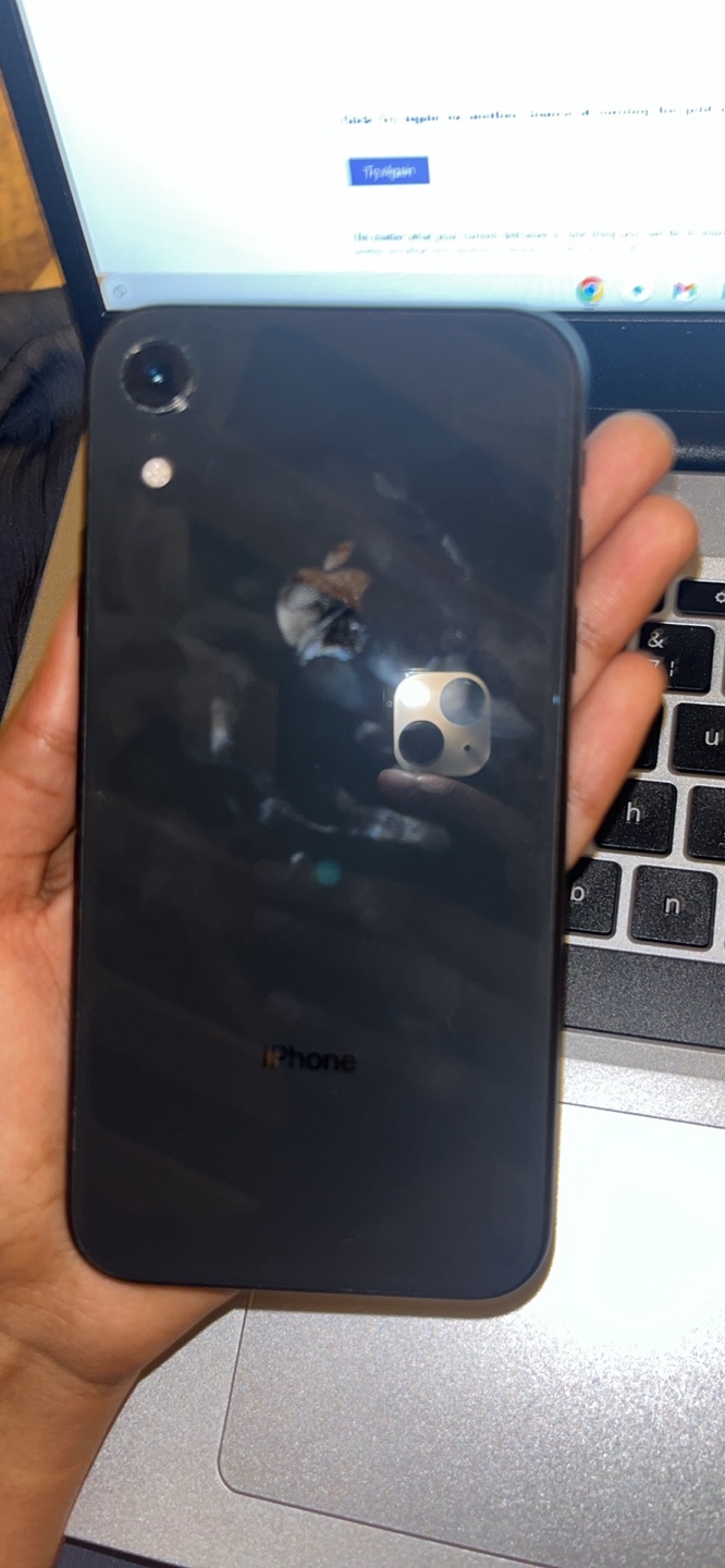 iPhone XR in mint condition