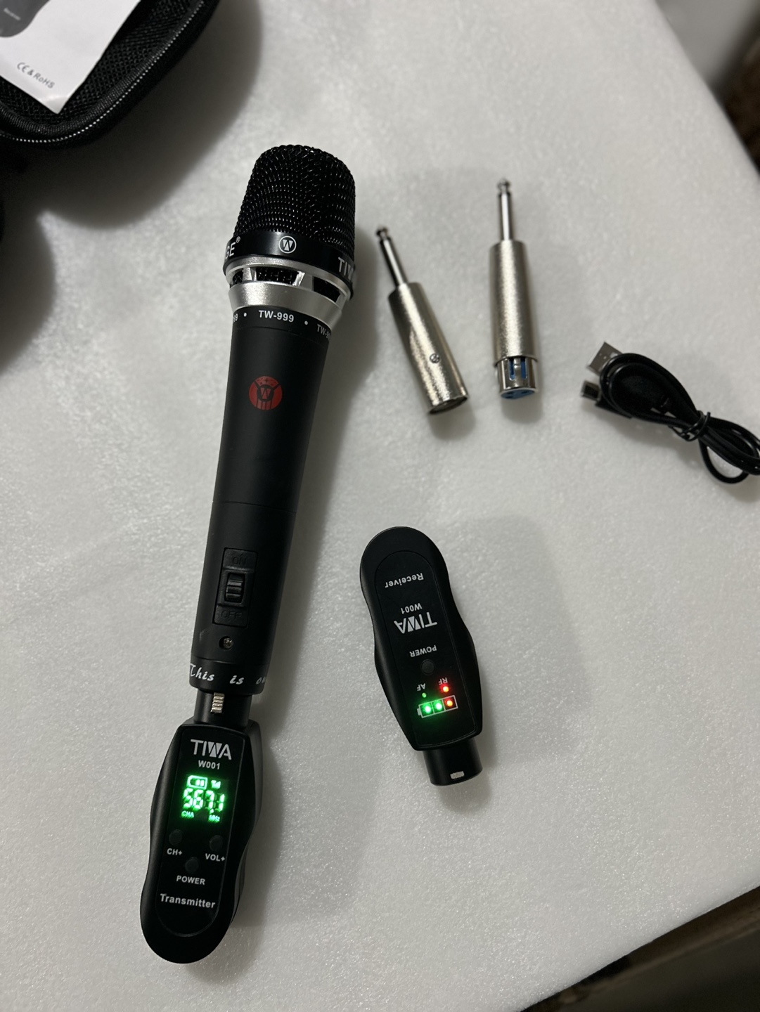 TIWA WD01 Wireless Microphone System for Guitar