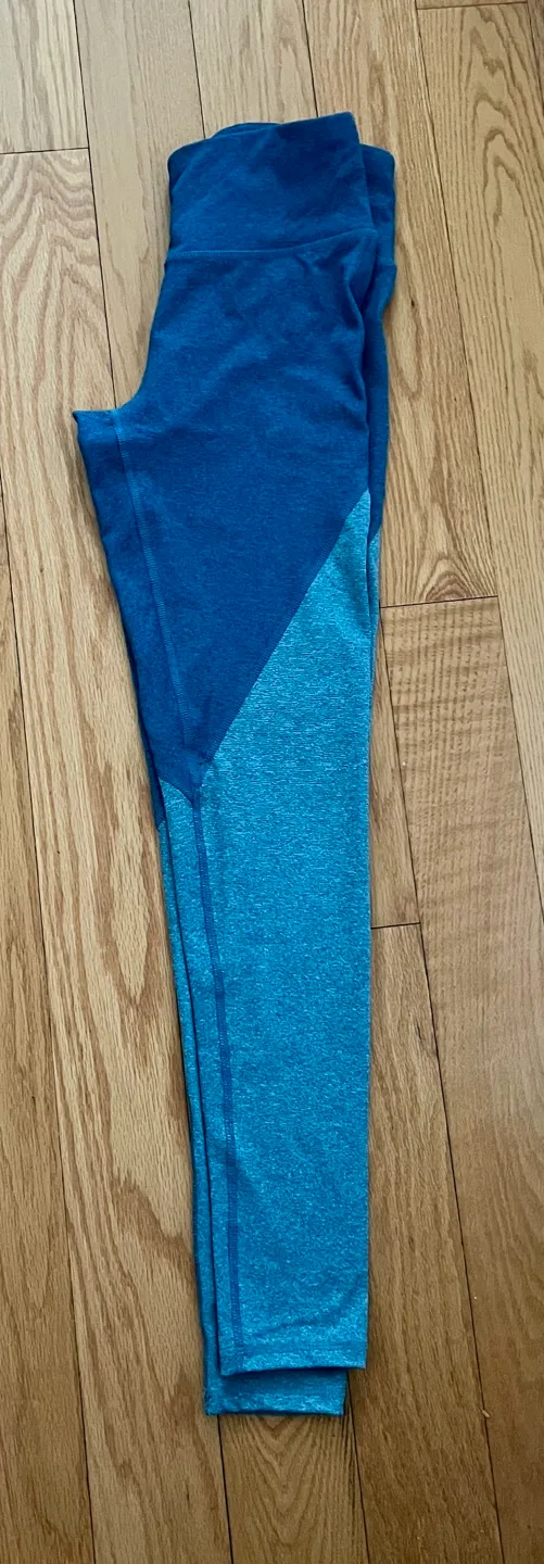 Shambhala Two-Tone Leggings Size Small image indicator(2)