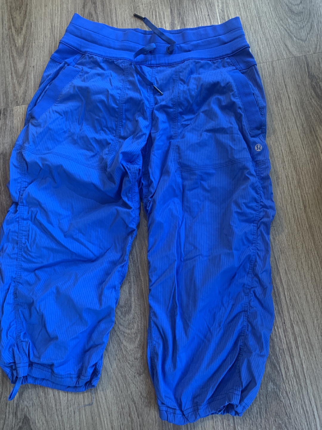 Lululemon Athletica Bundle: Jacket & Capri - photo 5