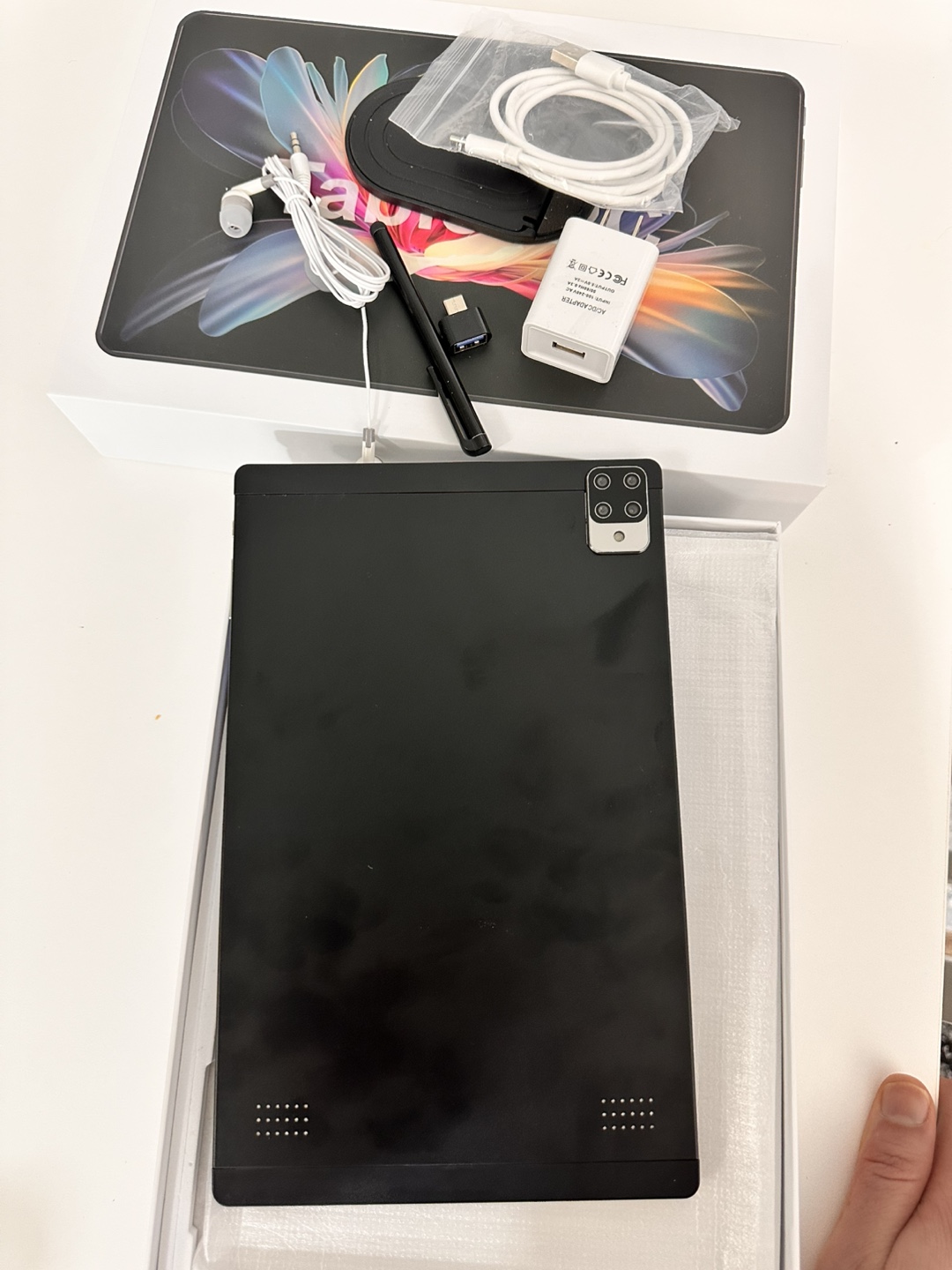 New Android Tablet PC with Stylus & Accessories
