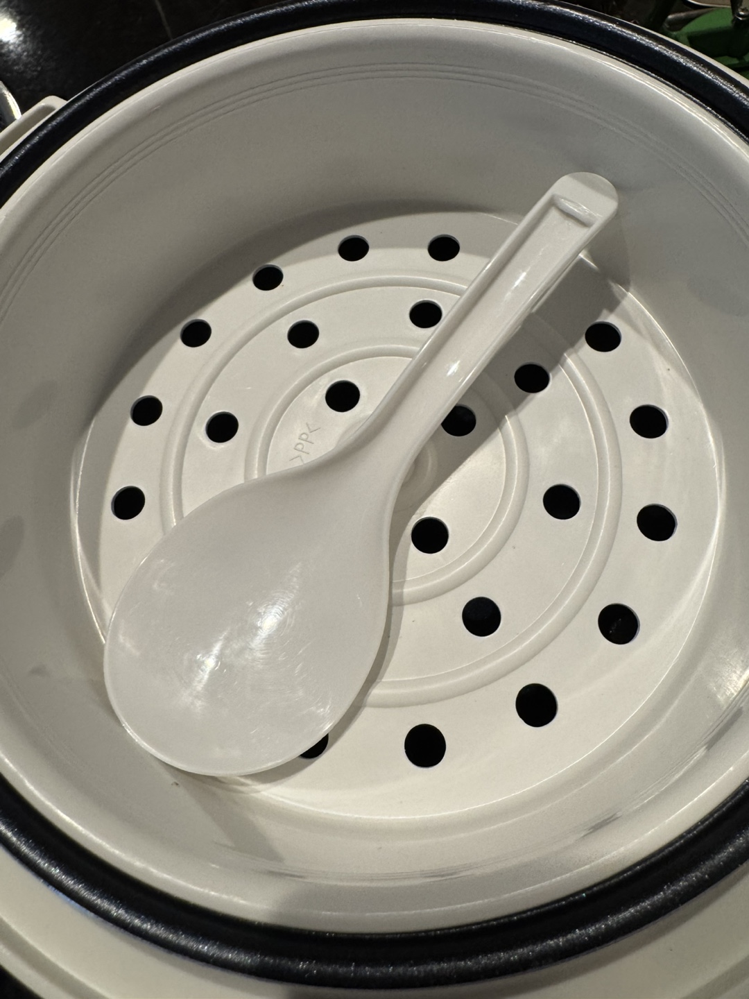 Panasonic SR-JN105 Rice Cooker - photo 2