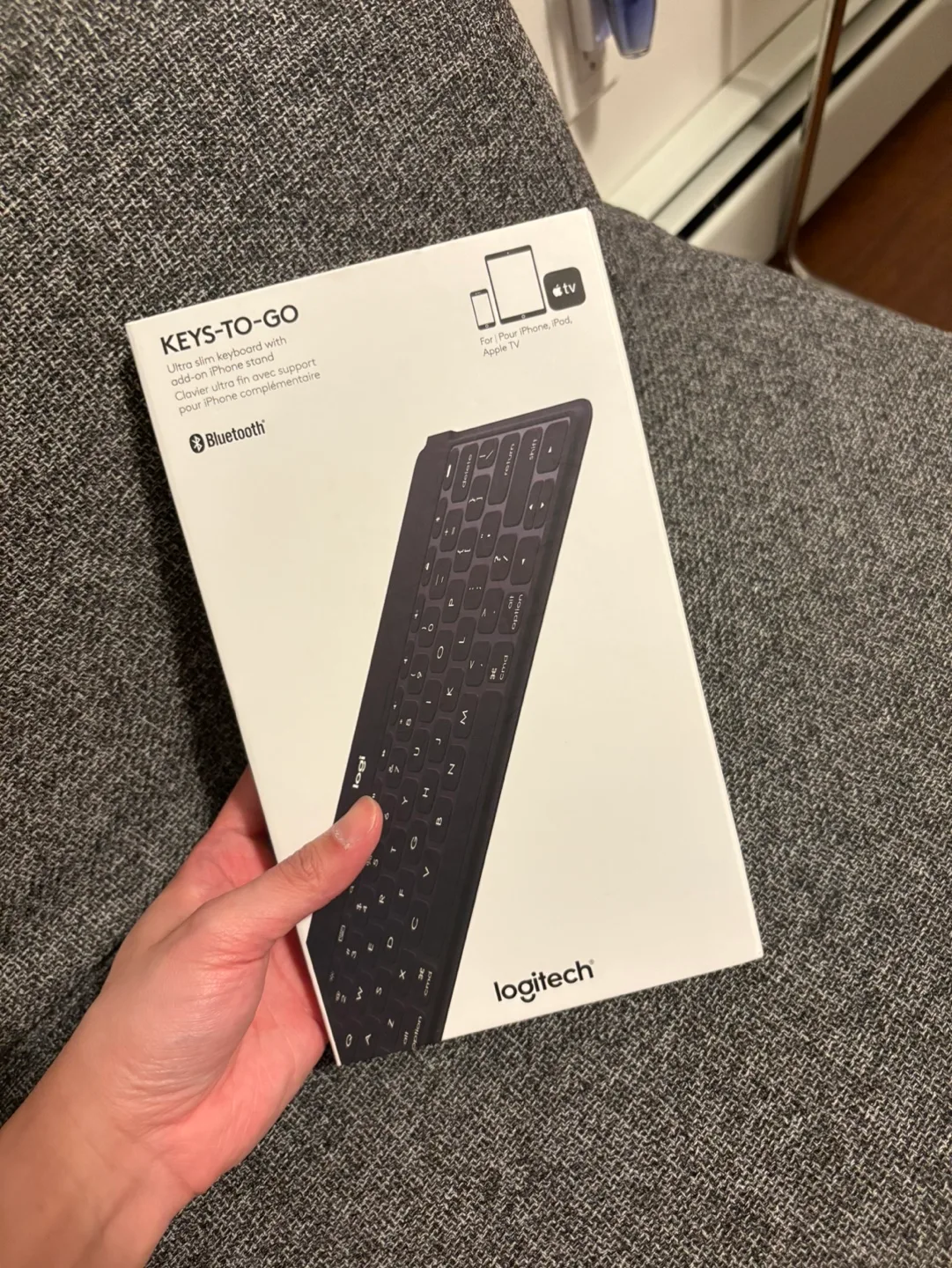 Logitech Keys-To-Go Slim Bluetooth Keyboard **SPRING CLEANING** image indicator(5)