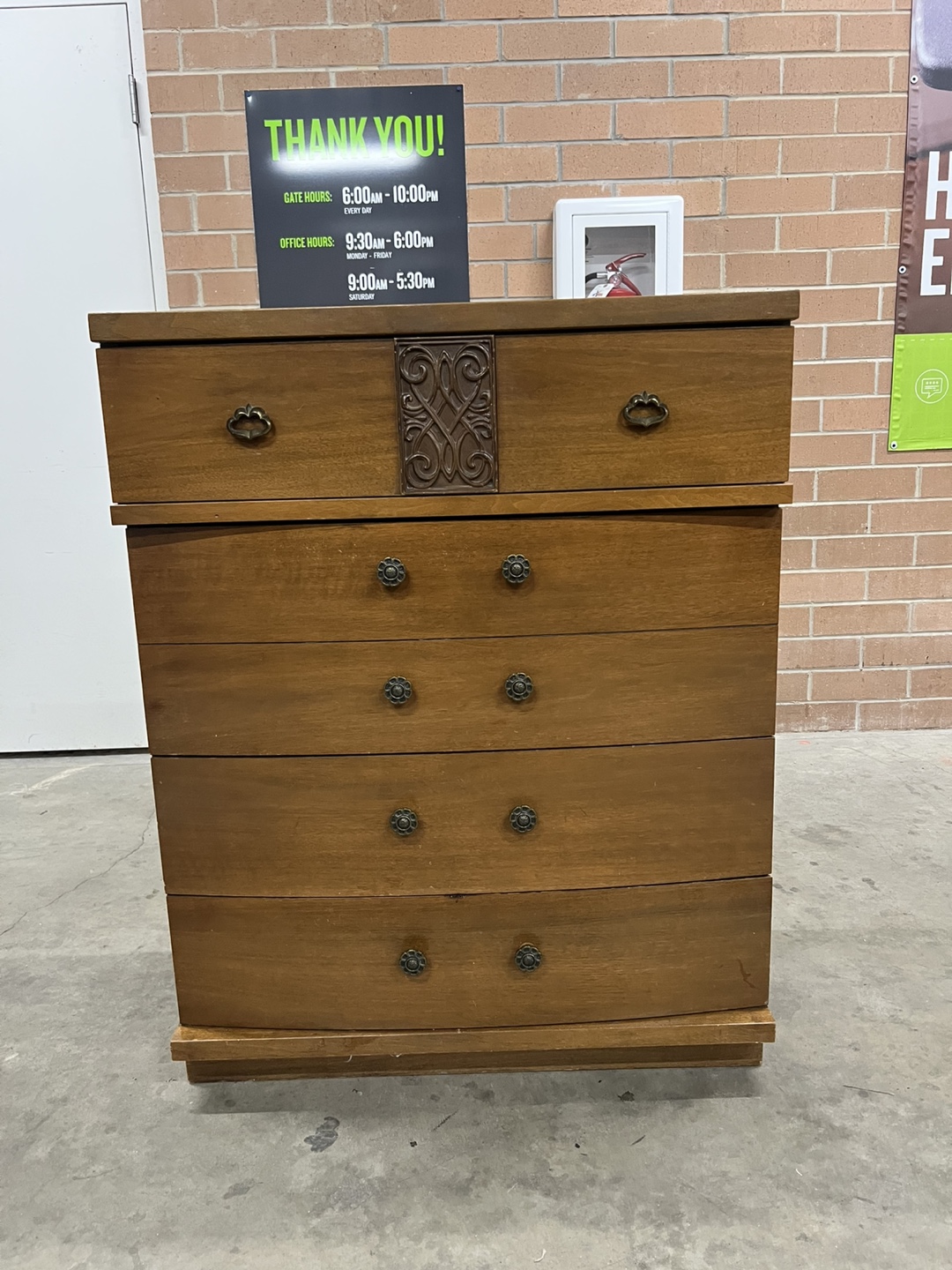 MCM Bassett Dresser