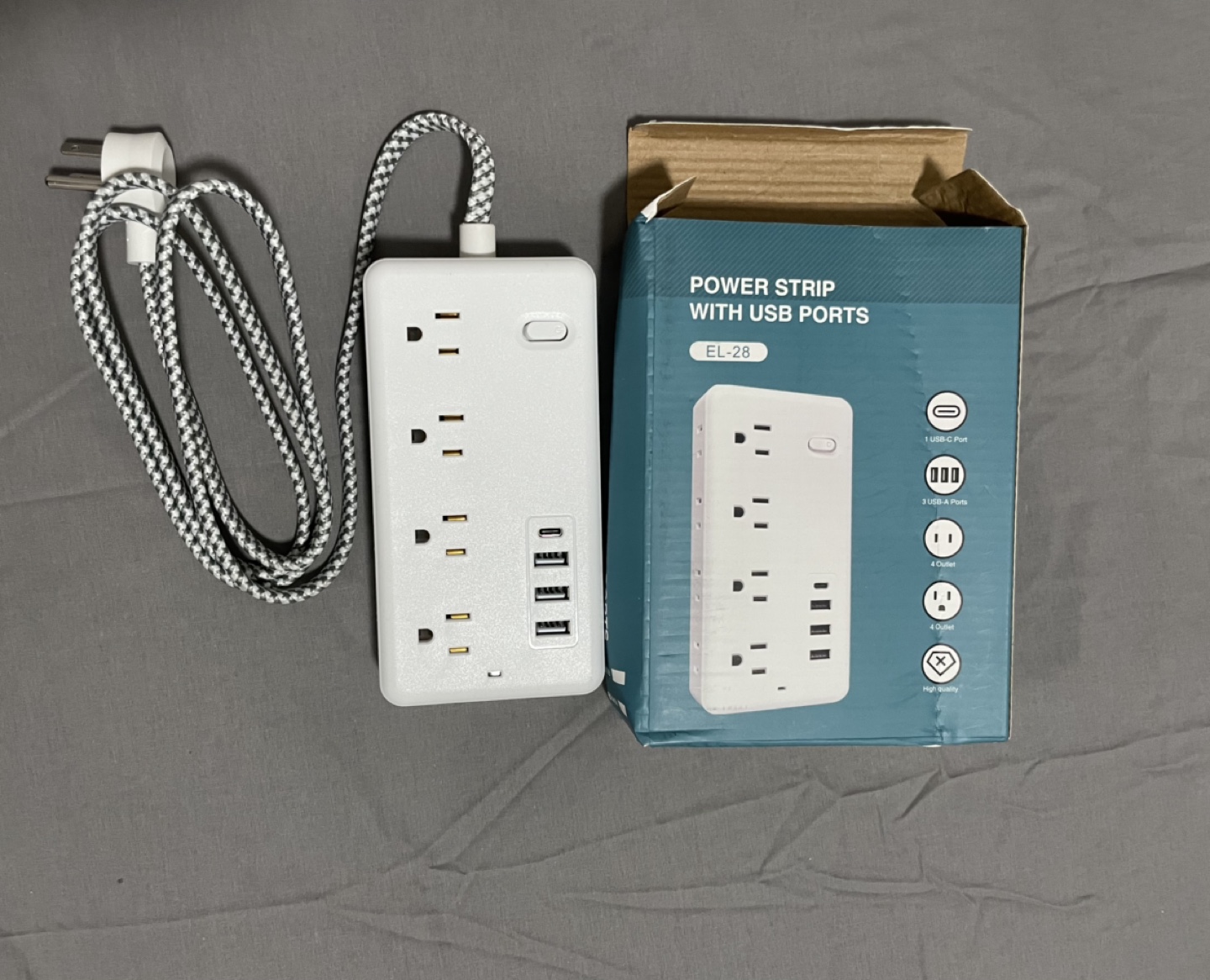 Power Strip with USB Ports - EL-28 1,5m