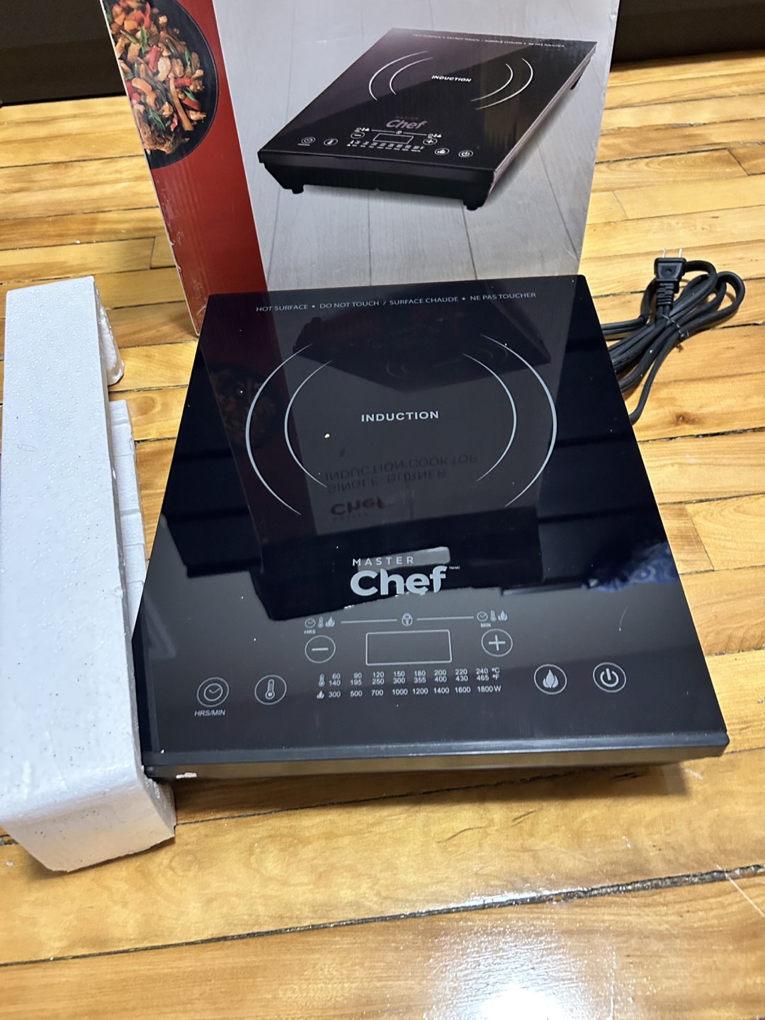 Master Chef Single-Burner Induction Cooktop - Brand New in Box - photo 3