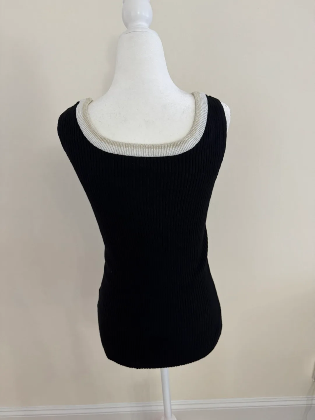Anne Klein Black Ribbed Tank | Size M image indicator(5)