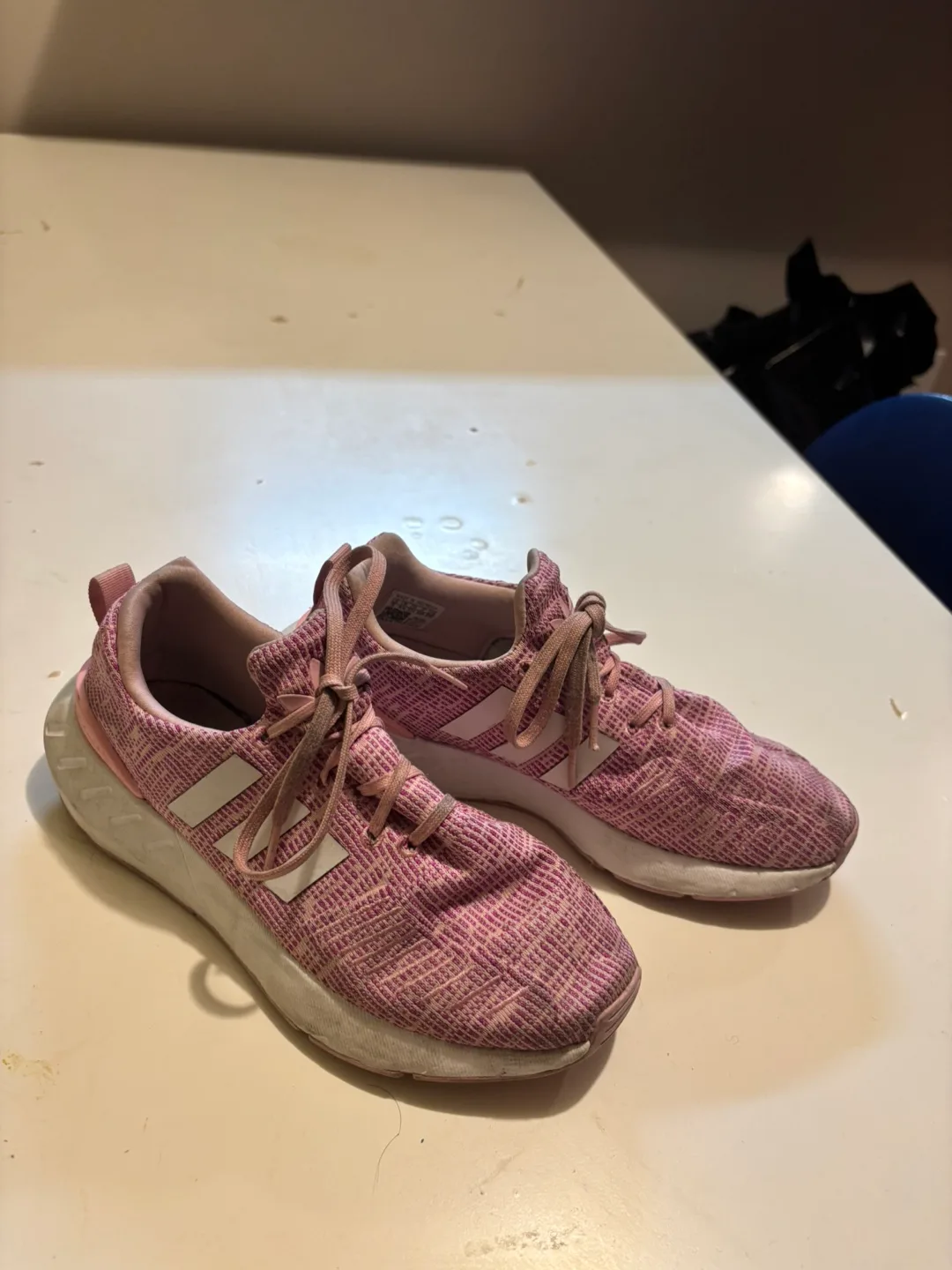 Girls' Adidas Running Shoes - Size 5 image indicator(2)