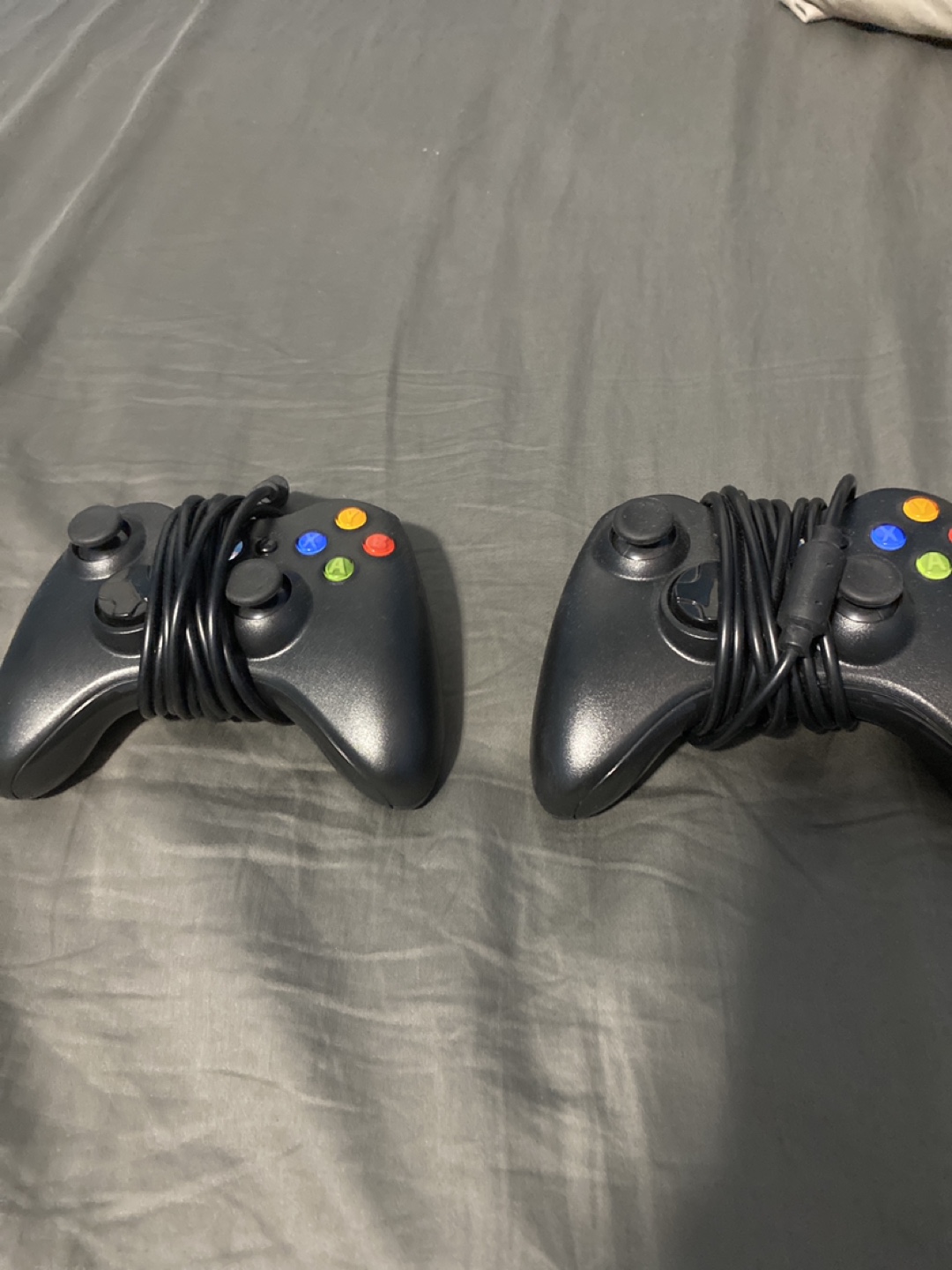 10 for one 15 for both.  Pair of Wired Xbox 360 Controllers. - photo 2