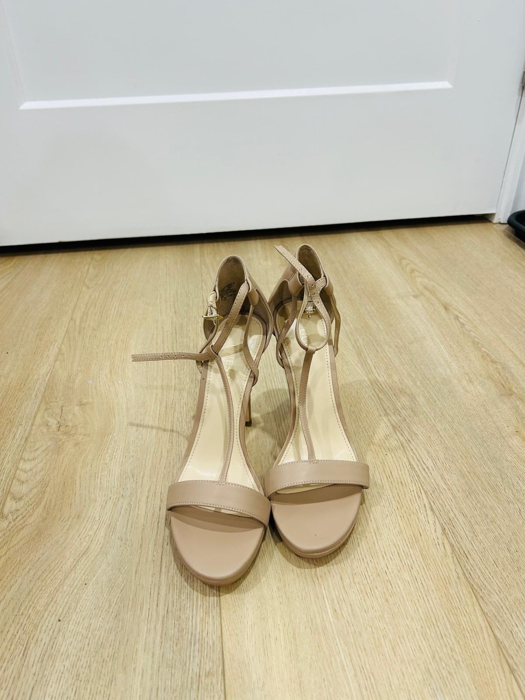 Nude coloured Guess Heels - photo 2