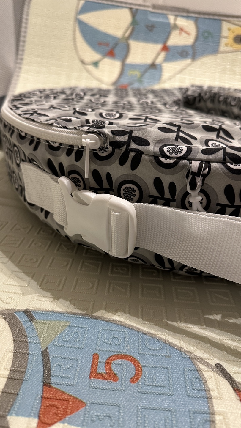 My Brest Friend Original Nursing Pillow - photo 2
