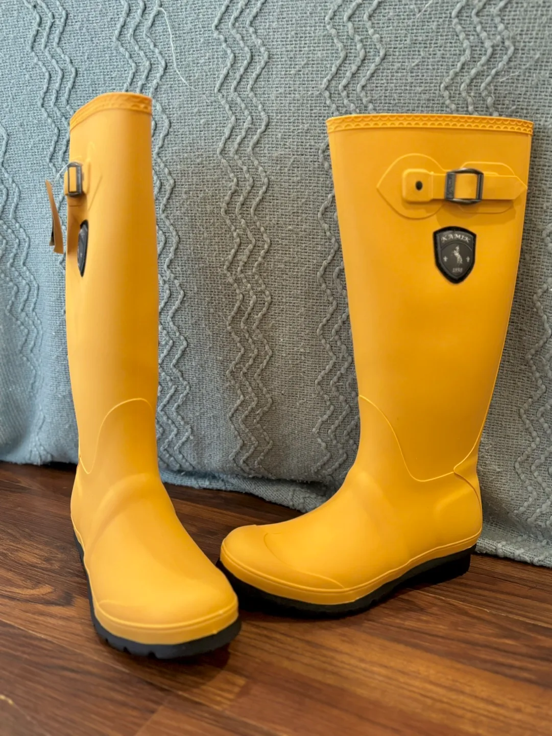 Kamik (Jennifer) Women’s Yellow Rain Boots (NEVER WORN) image indicator(7)