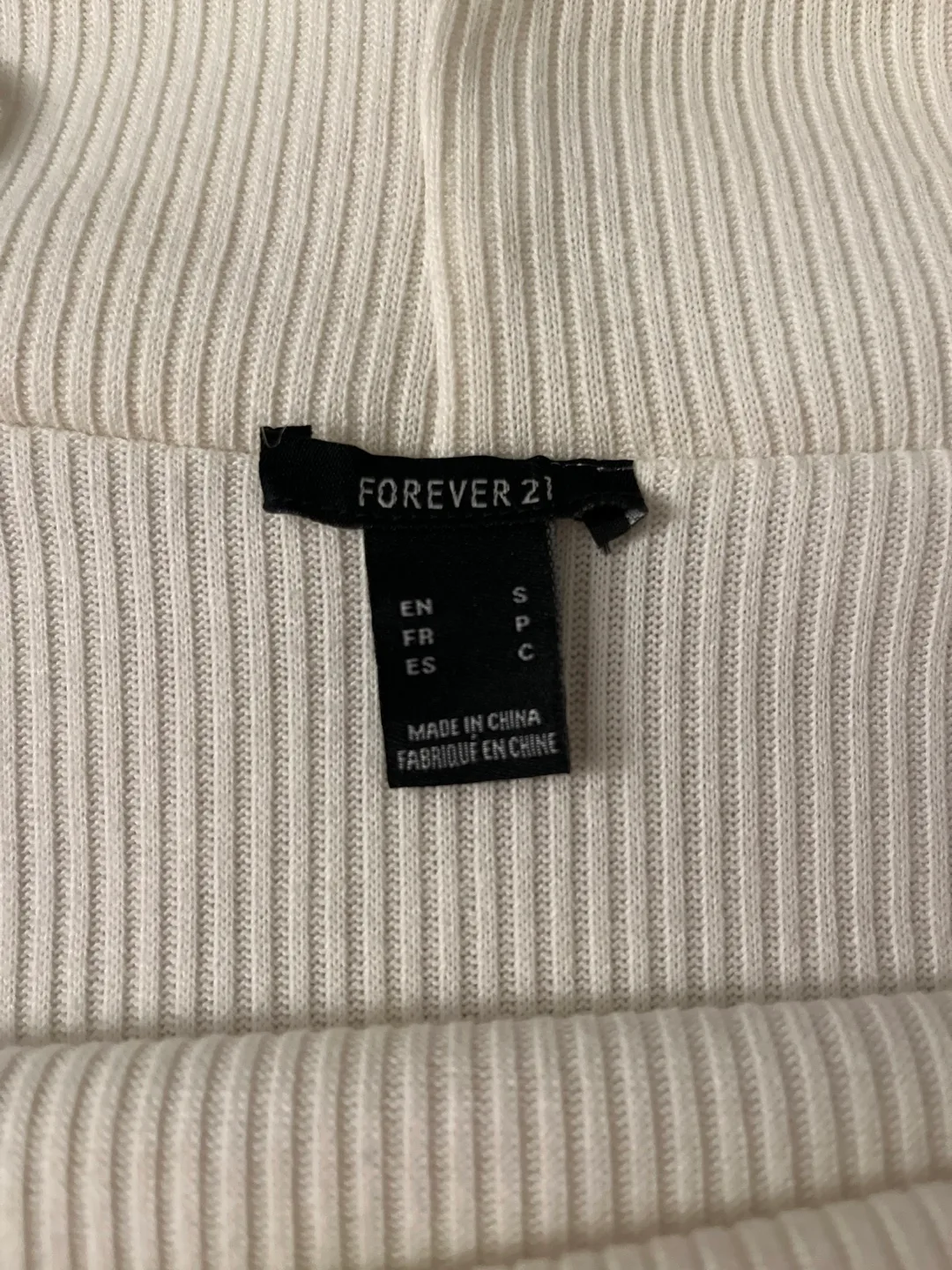 Forever 21 - Off the shoulder top image indicator(2)