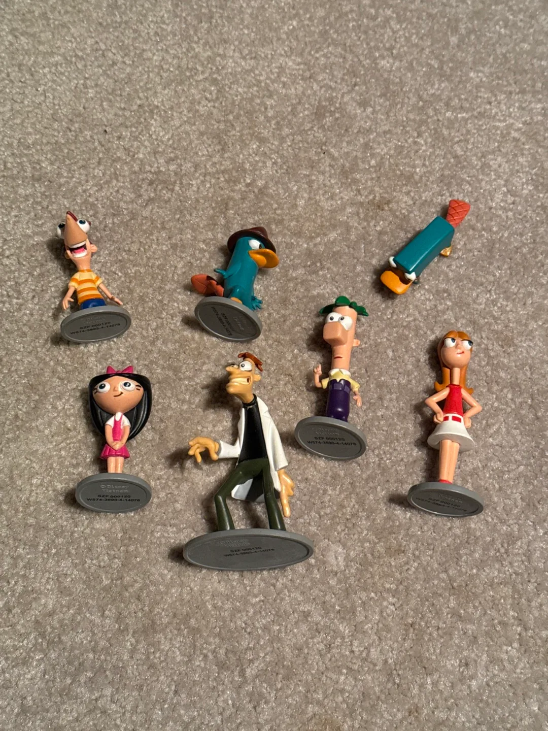 Phineas and Ferb Figurines - Set of 7 thumbnail