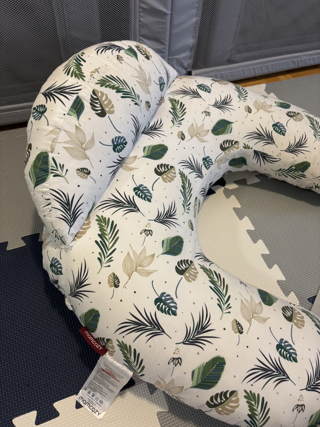 Momcozy Nursing Pillow - Tropical Leaf Print - photo 2