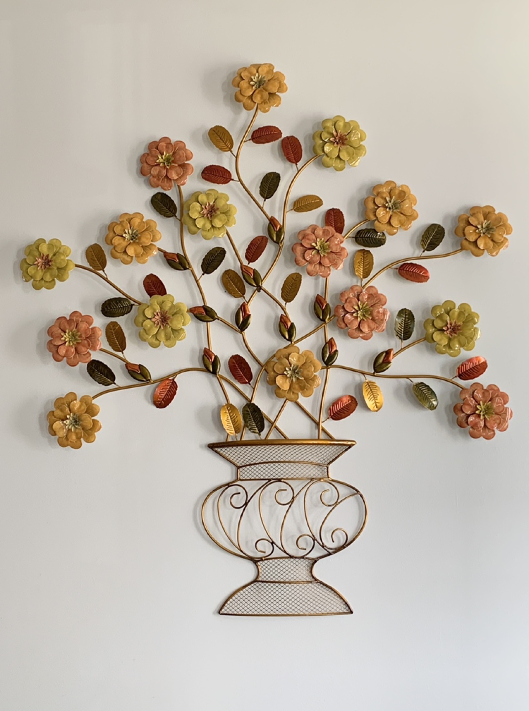 Indoor/outdoor Large Metal Flower Wall Decor