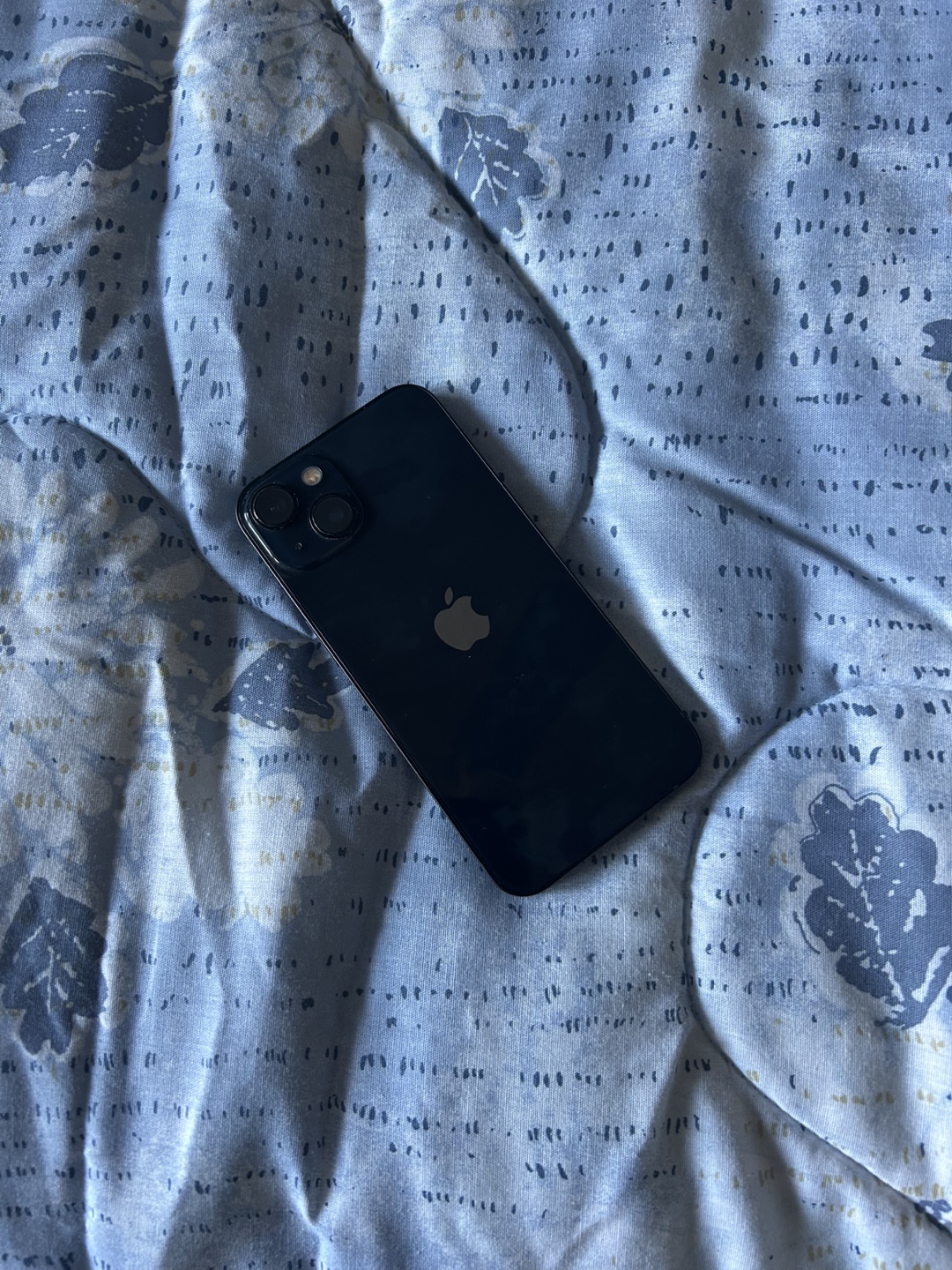 iPhone 13 - Perfect Condition - photo 3