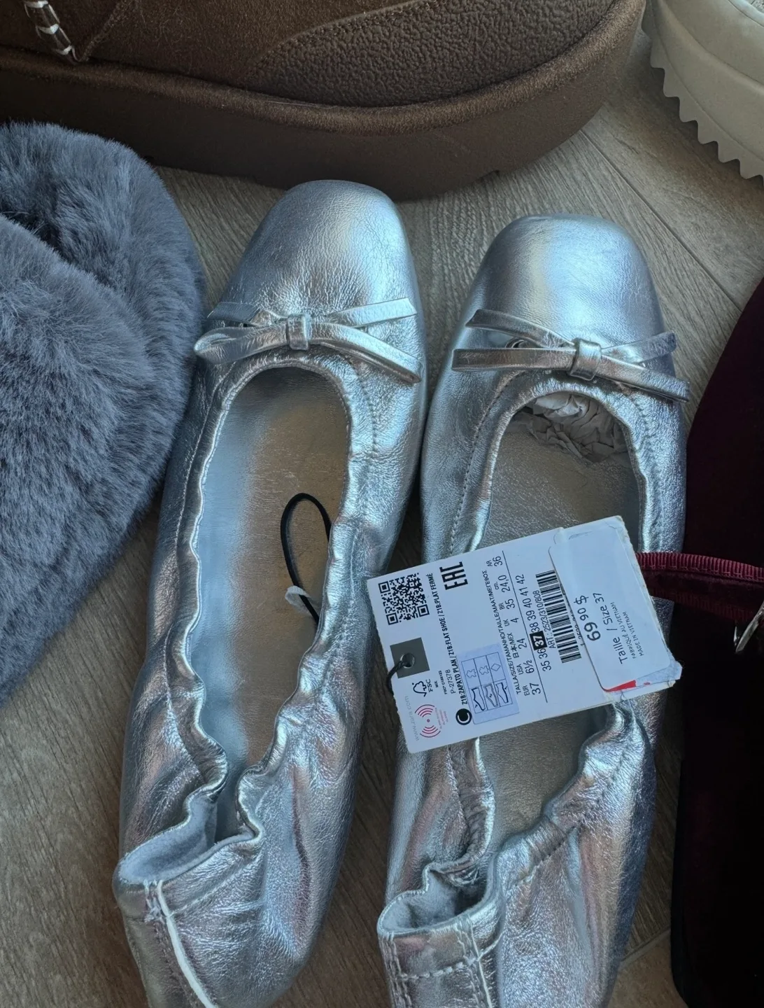 Silver Ballerina Flats - Size 37 thumbnail