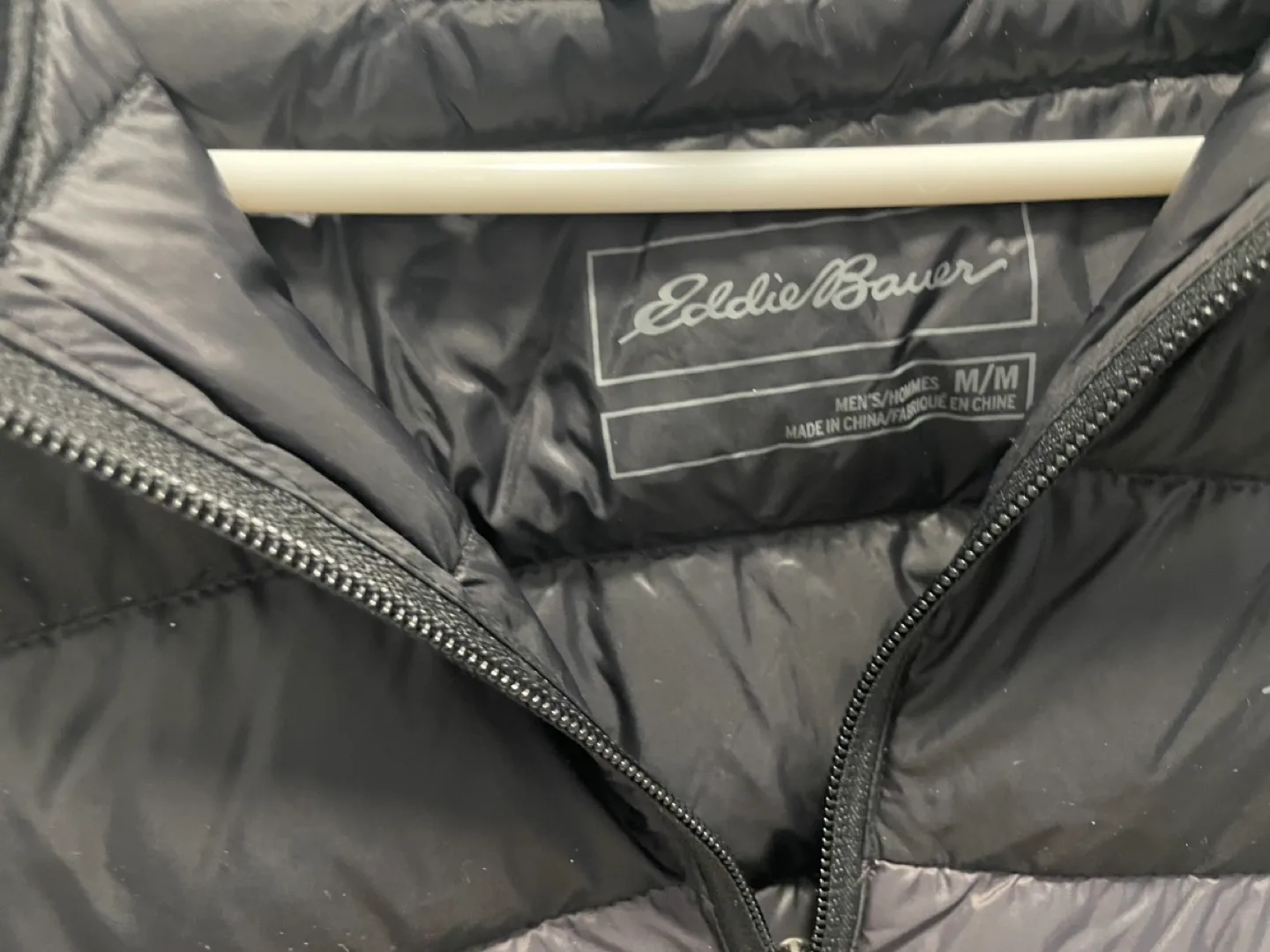 Eddie Bauer Men's Down Jacket - Size M/M image indicator(3)