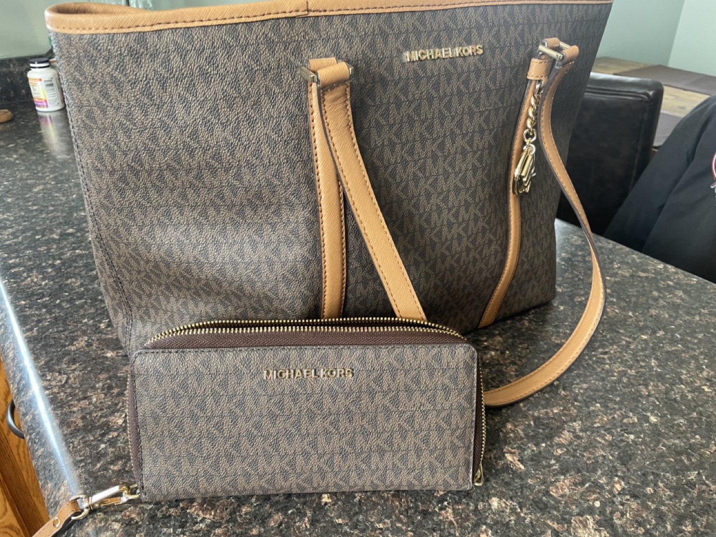 Michael Kors purse and Wallet Set