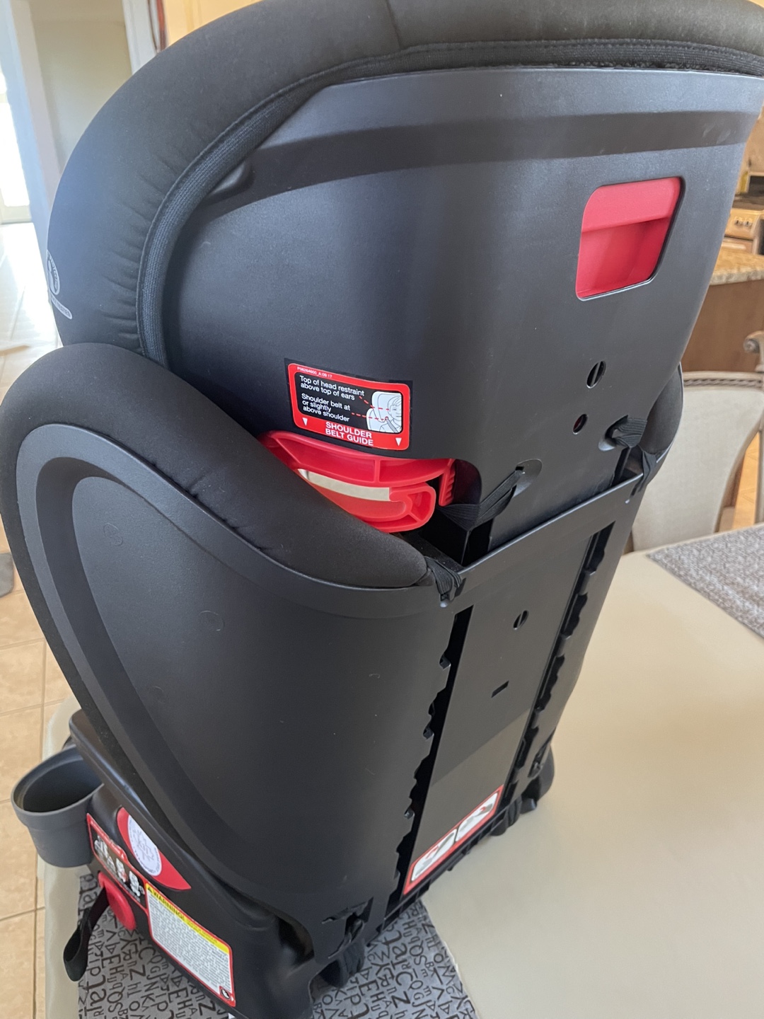 Britax Skyline Booster Seat - photo 2