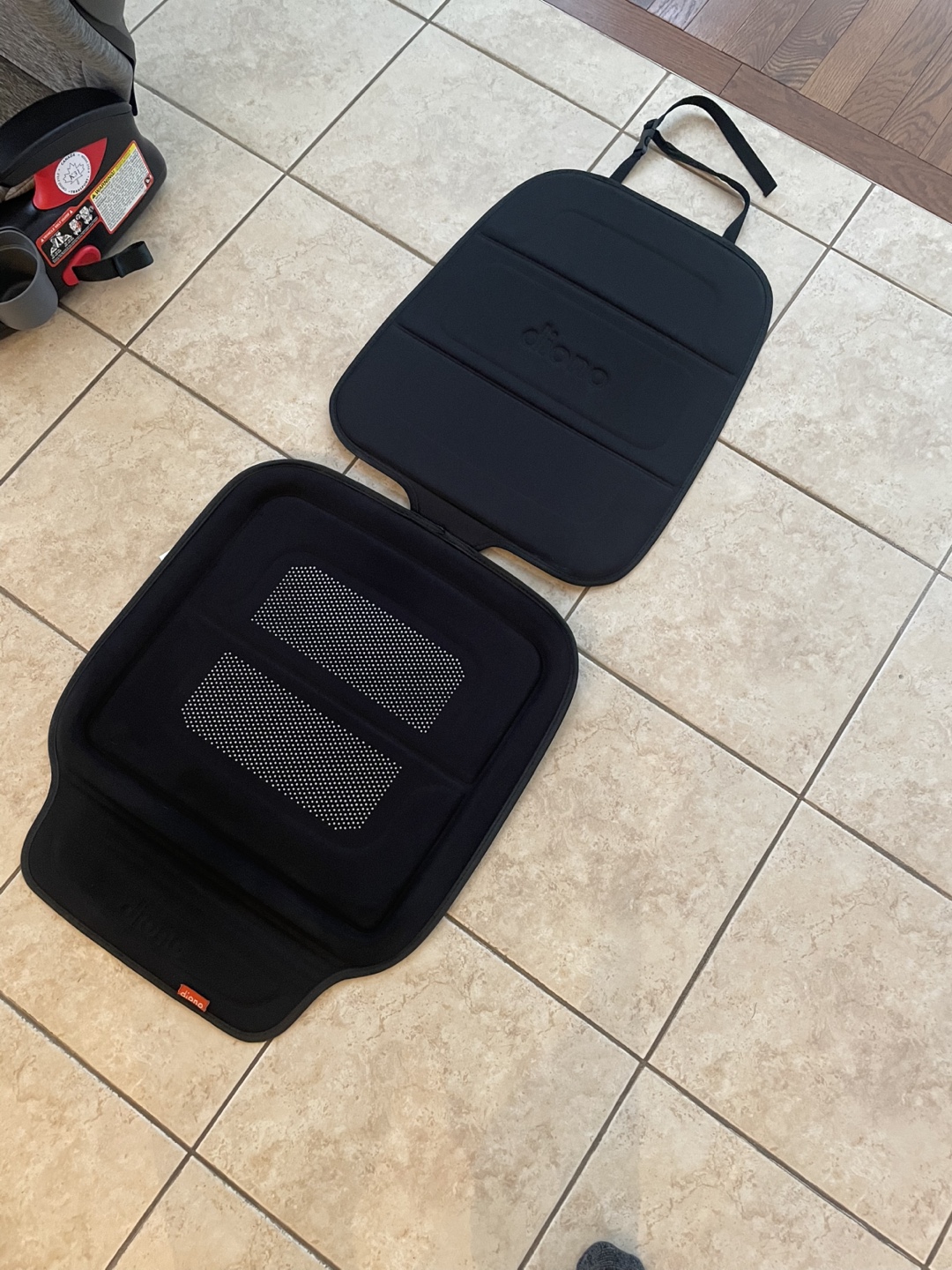 Diono Premium Car Seat Protector - photo 3