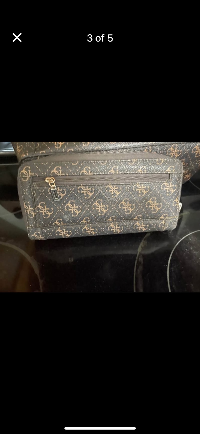 GUESS Handbag and Wallet Set - photo 4