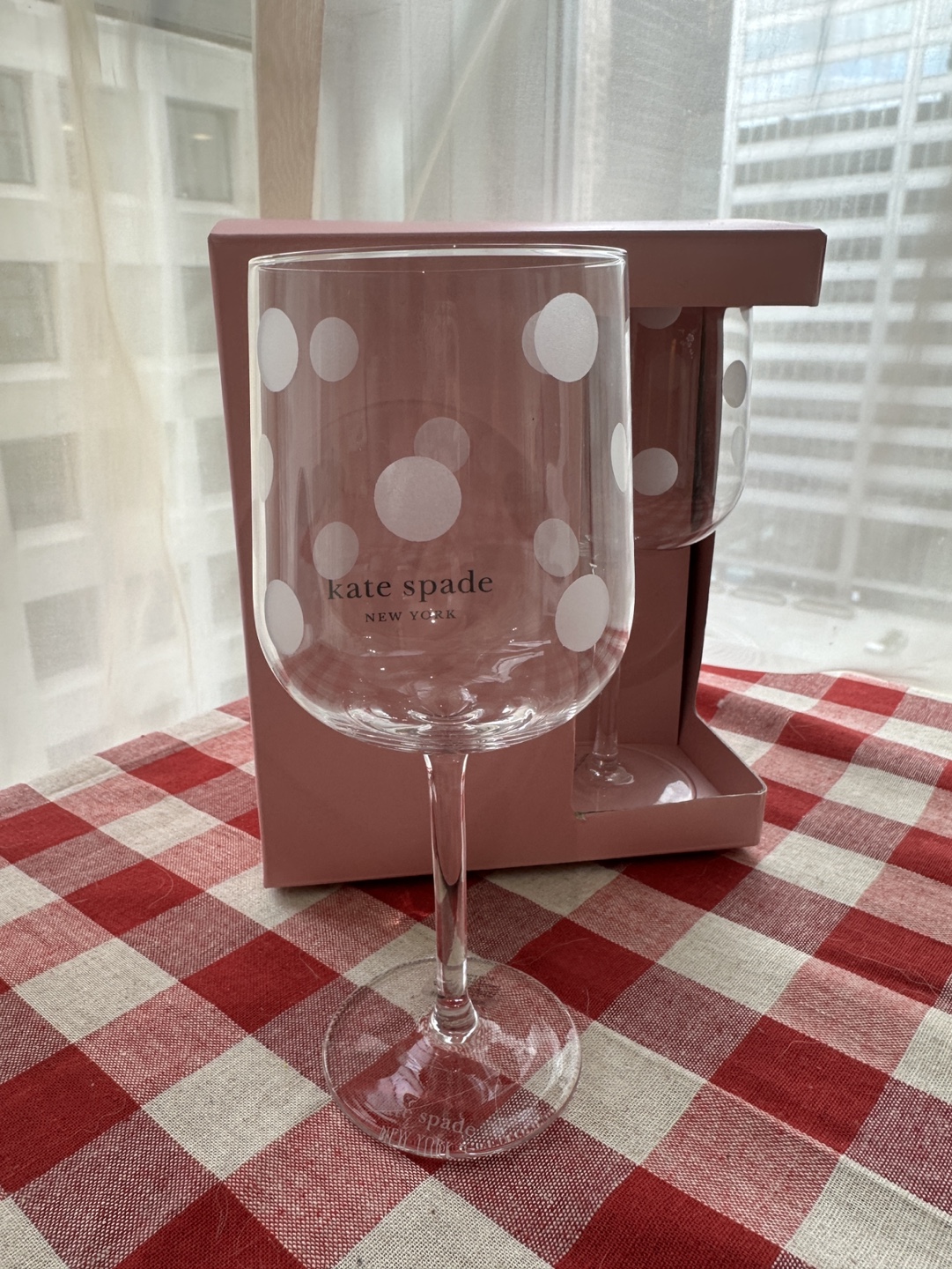 Kate Spade New York Polka Dot Wine Glasses (Set of 4) - photo 2