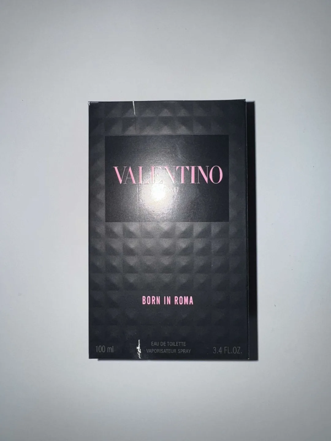 Valentino Uomo Born in Roma Eau de Toilette 100ml image indicator(3)