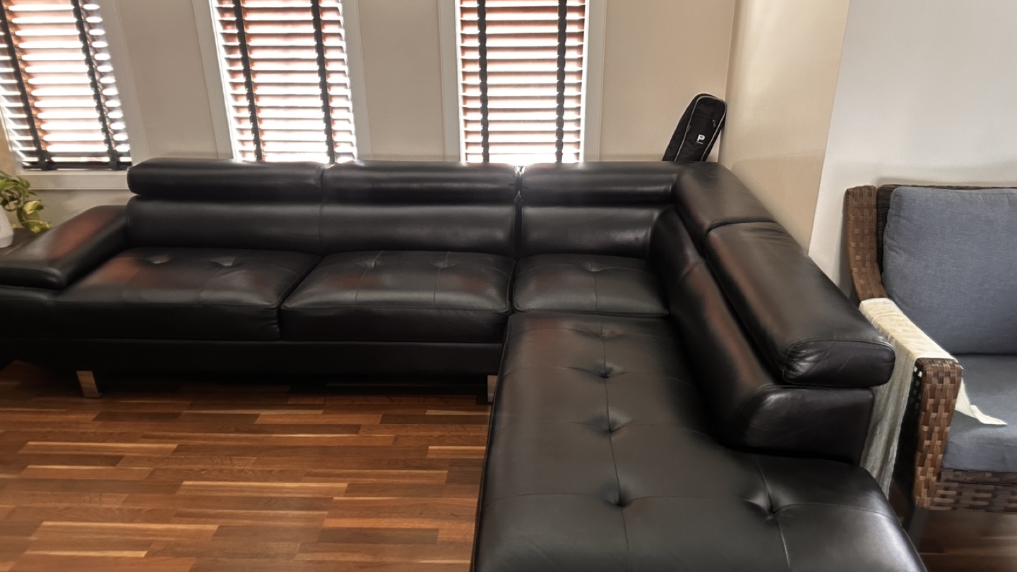 Element 2-Piece Right-Facing Faux Leather - photo 2