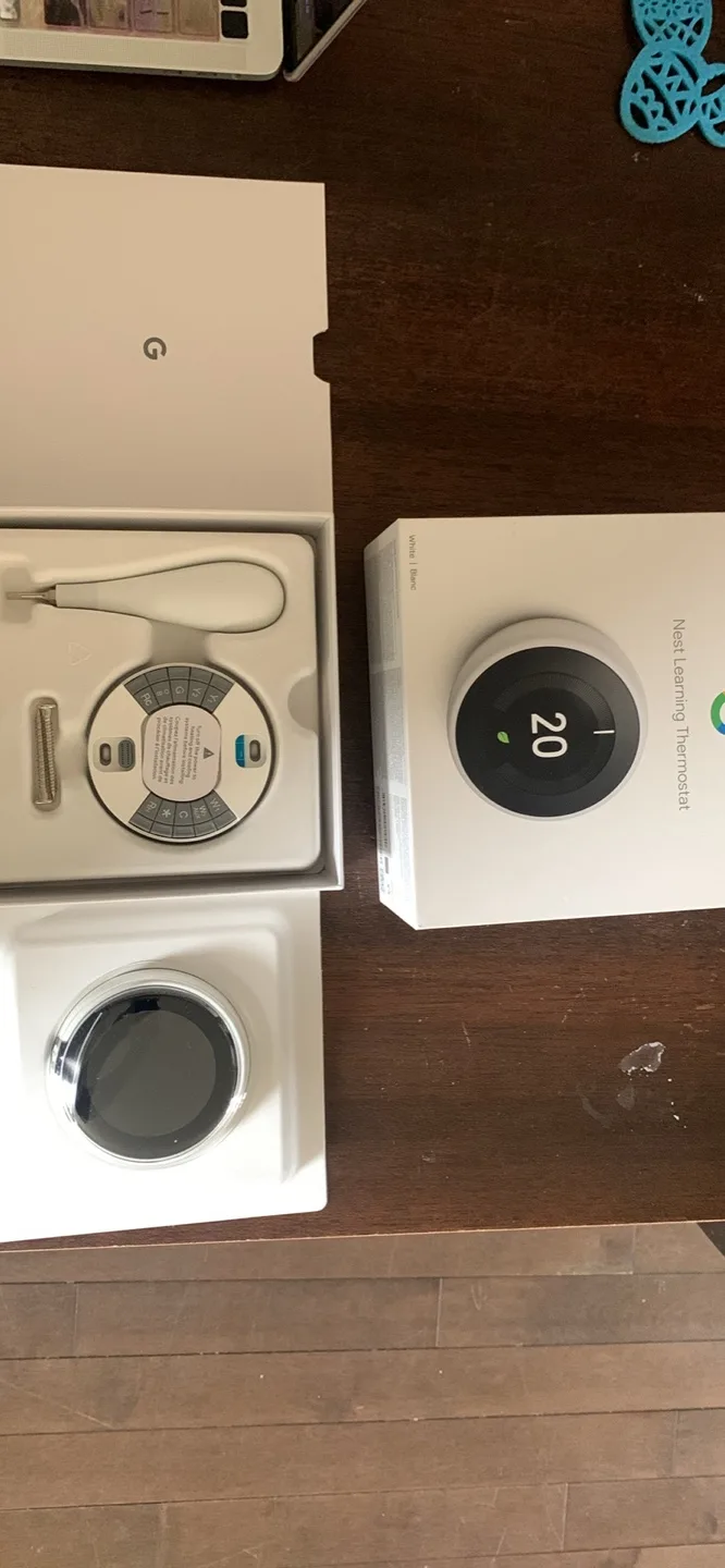 Google Nest Learning Thermostat - Brand New in Box image indicator(3)