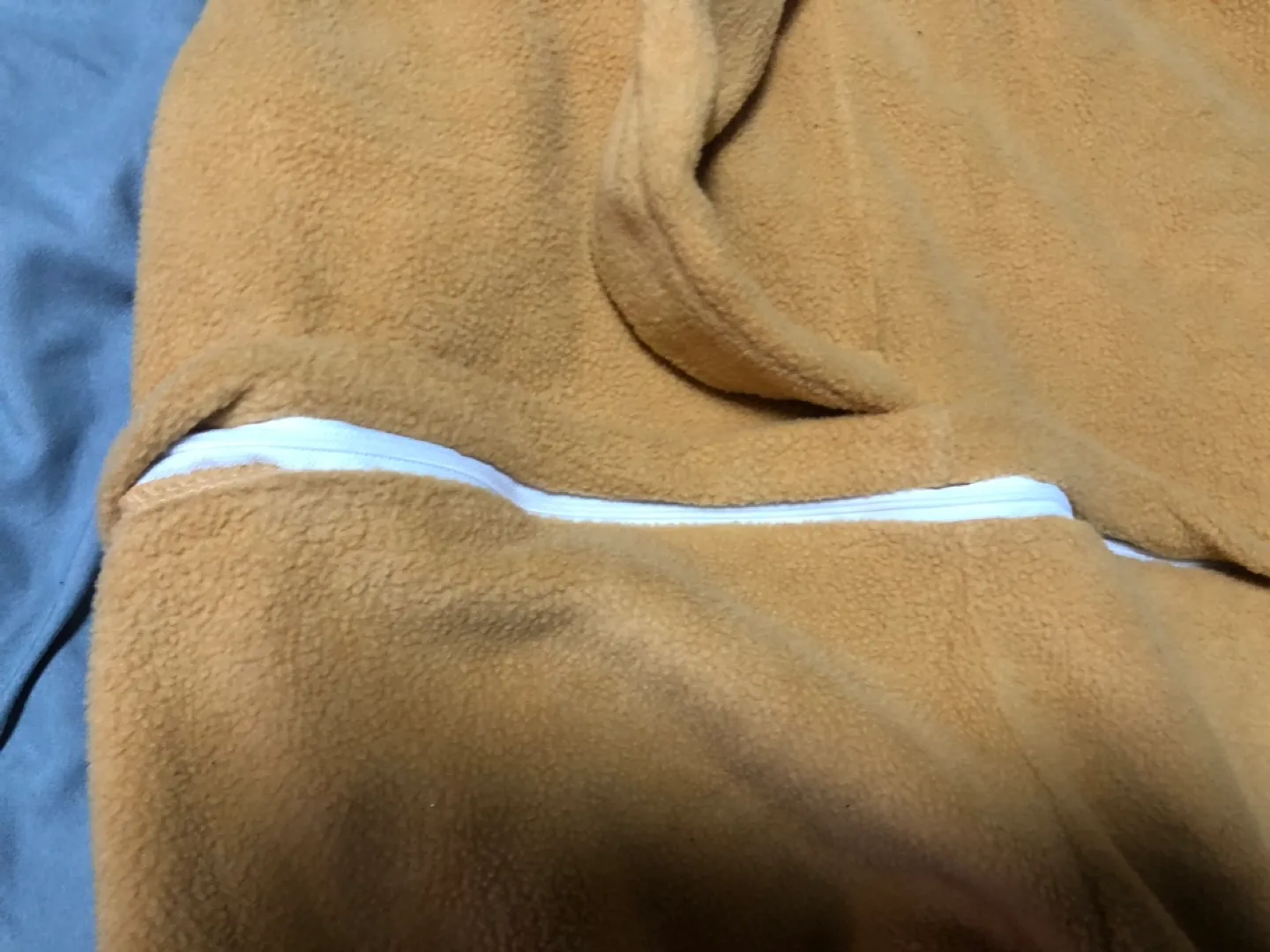 Adorable Fox Onesie - Size 95 (Like New) image indicator(3)