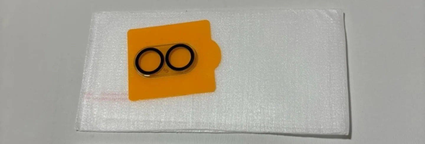 iPhone 16 screen protector with camera protector