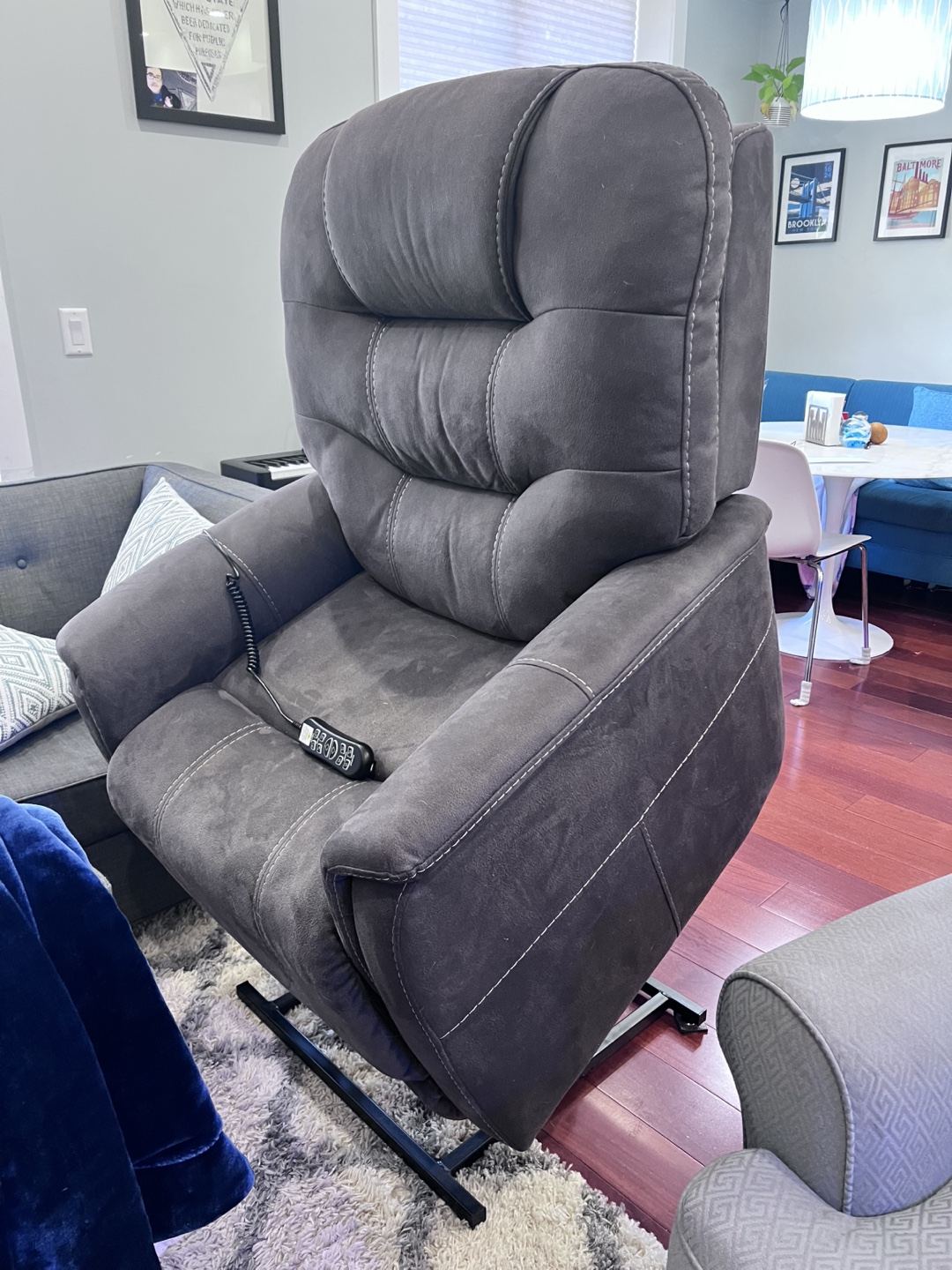 Ashley Ballister Triple Power Lift Recliner - photo 2