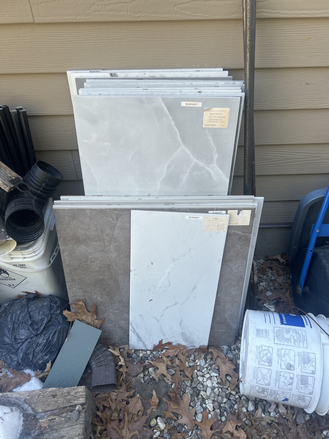 Navarti Denton Series Floor Tiles #freecycle