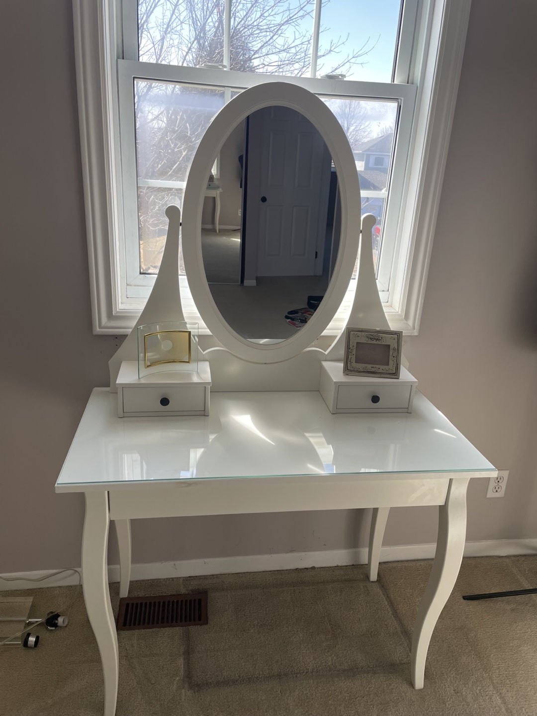White Vanity Table with Mirror