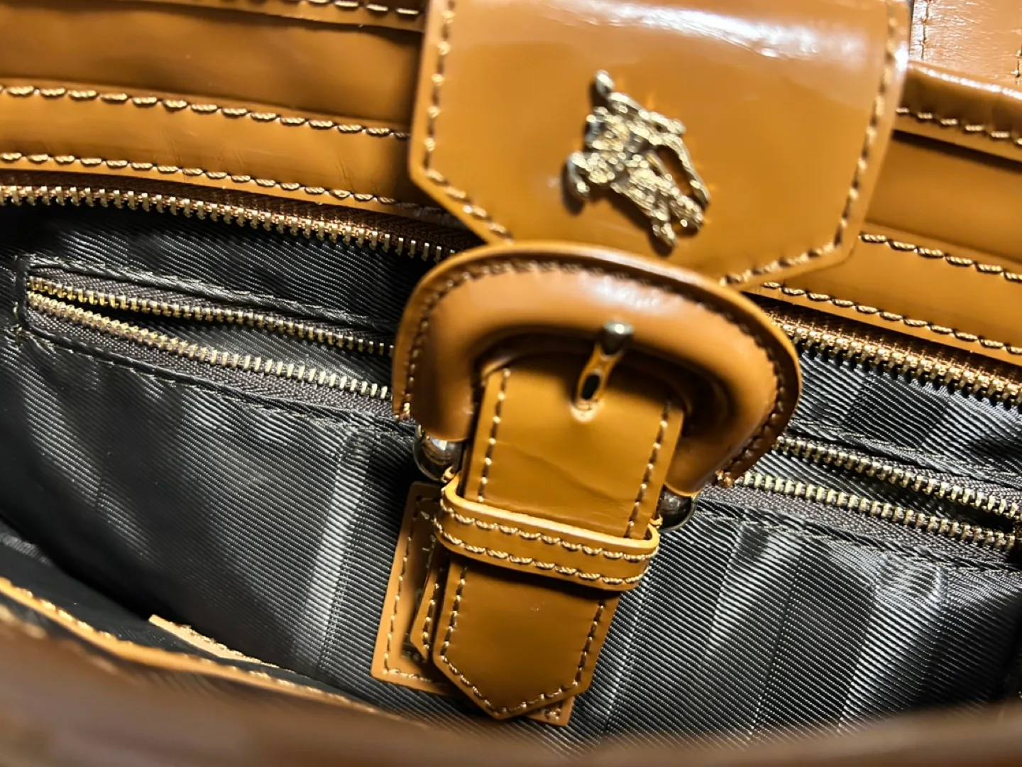 Burberry Quilted Shoulder Bag image indicator(5)