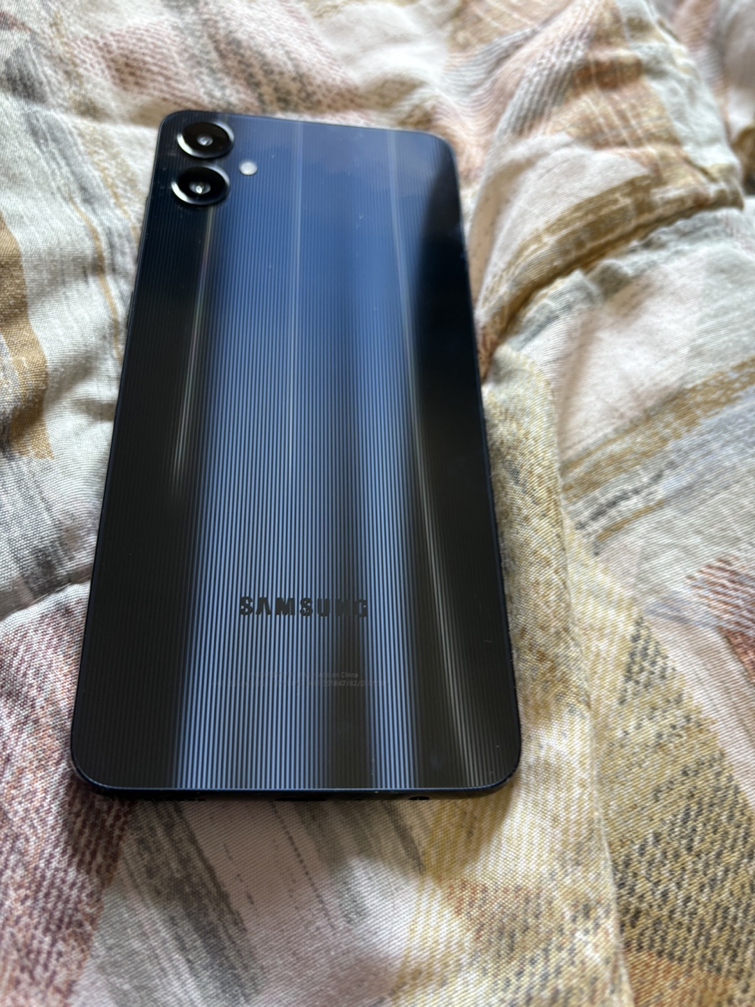 Samsung Galaxy A05 5G Smartphone - Black - photo 2