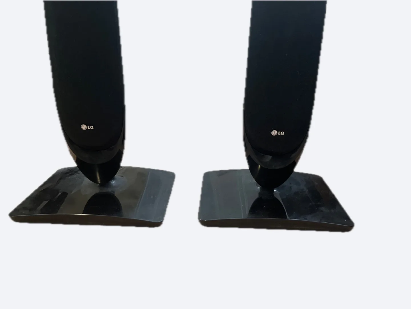 #freecyle  LG Floorstanding Speakers - Pair image indicator(4)