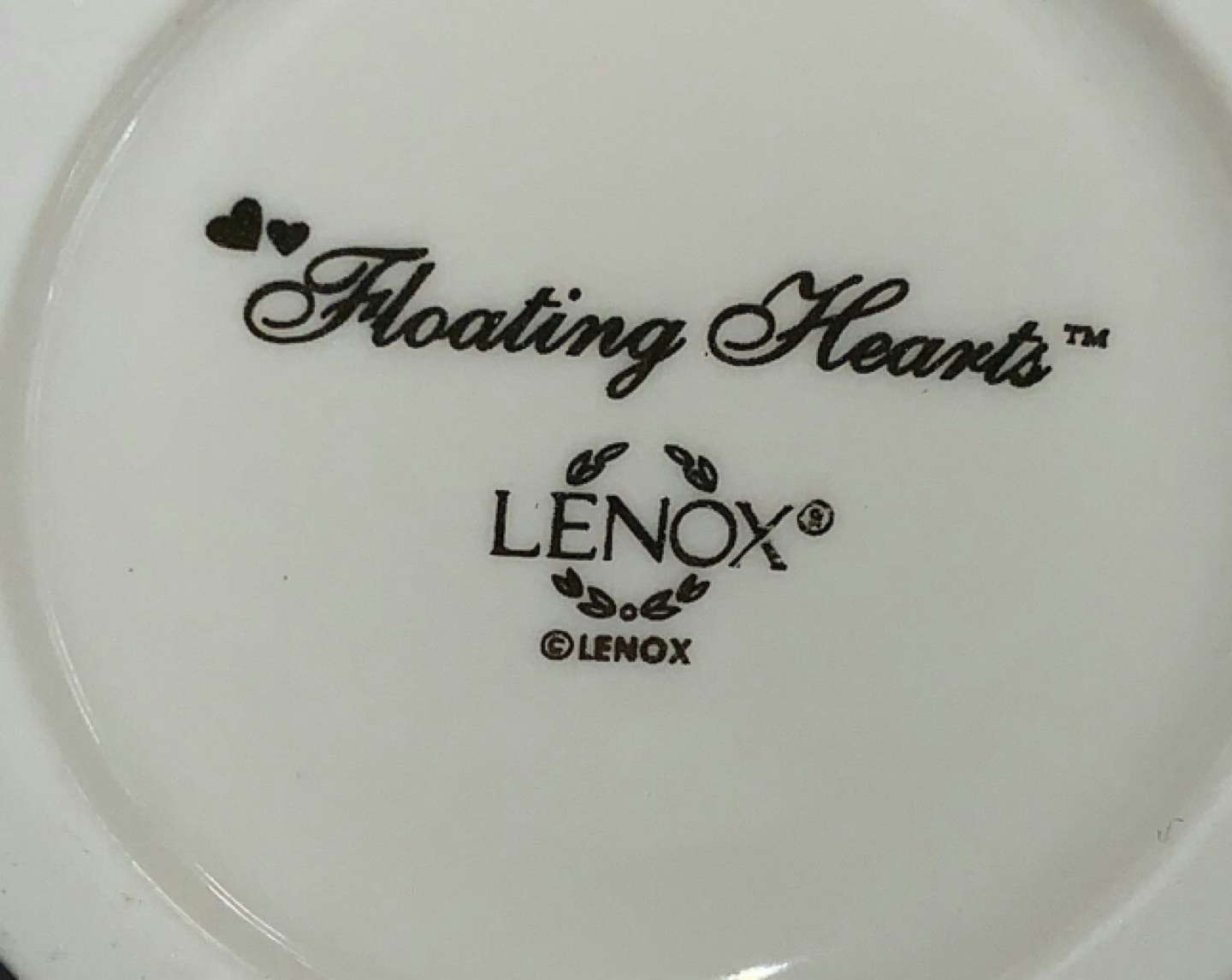 Lenox Floating Hearts Vase 8 1/2" Tall - photo 2