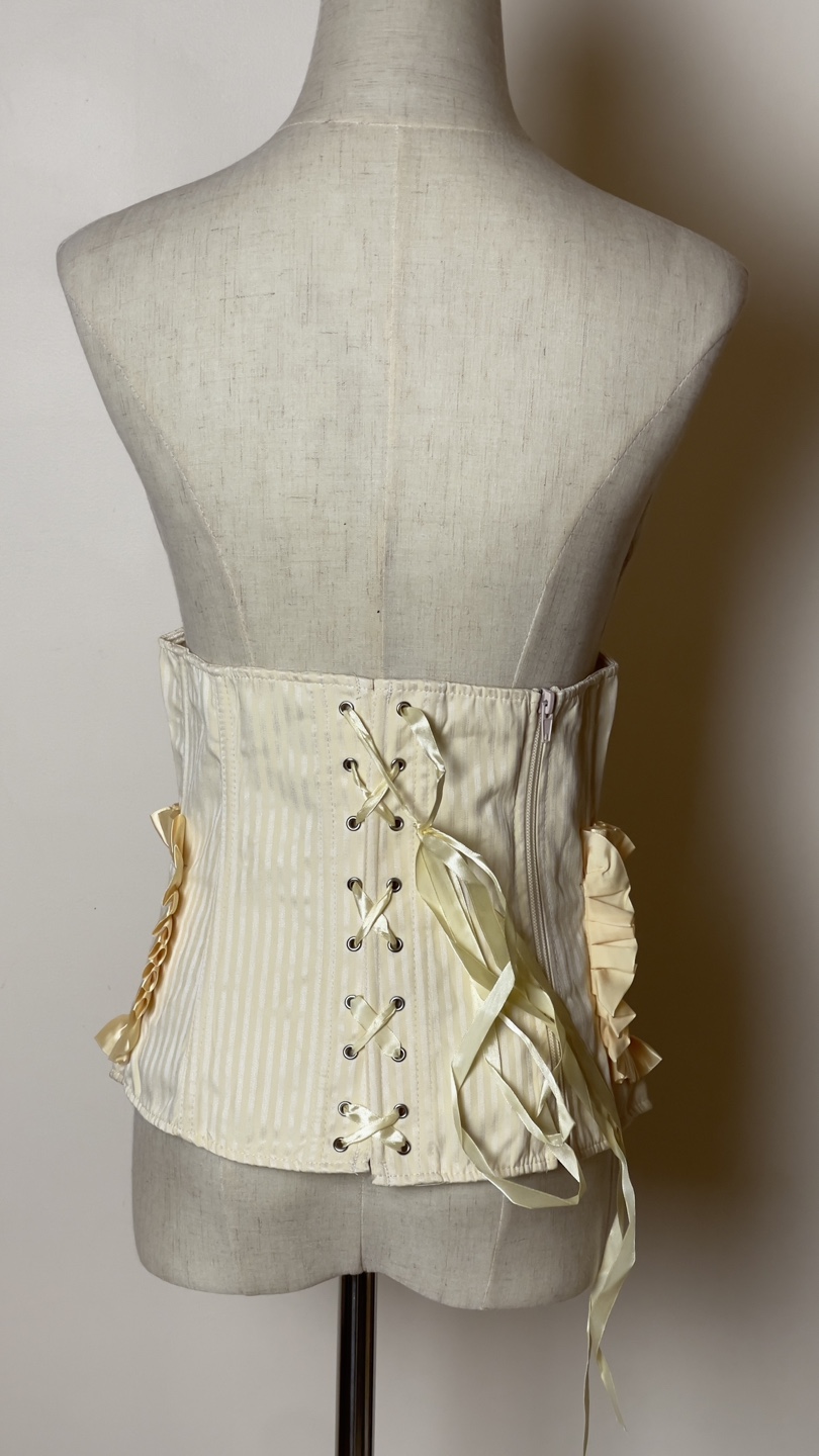 Cream coloured striped corset with ruffles - photo 2