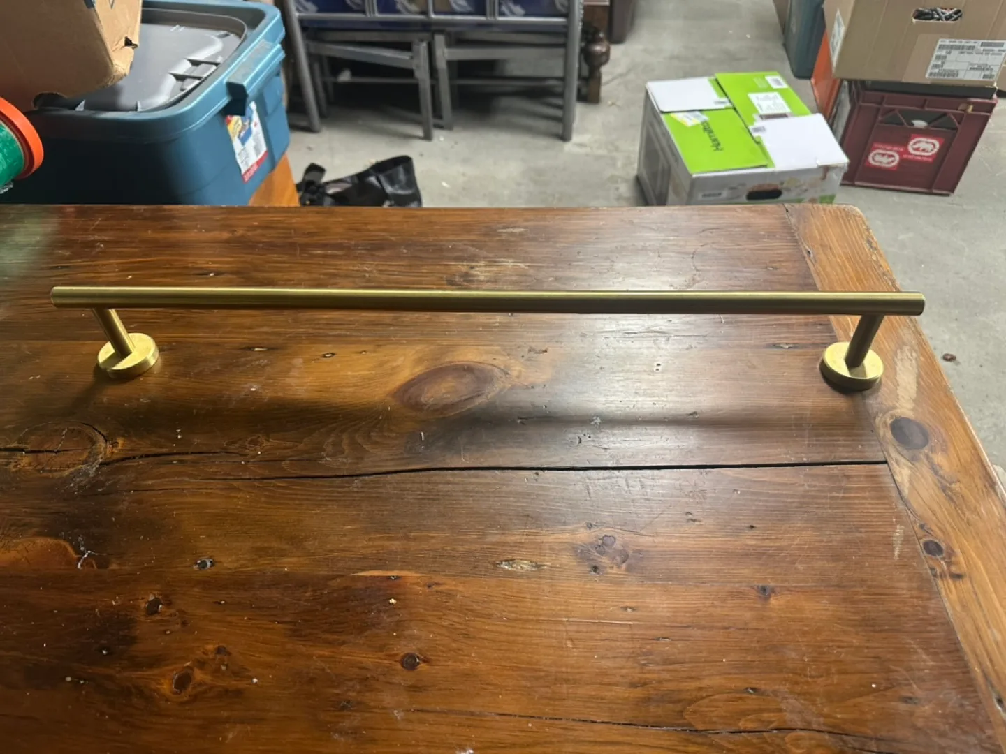 Gold Metal Towel Bar image indicator(2)